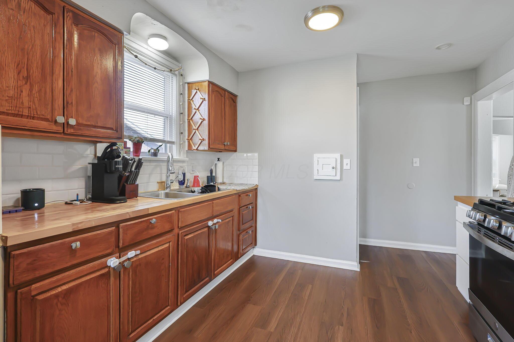 569 Binns Boulevard Property Photo 15