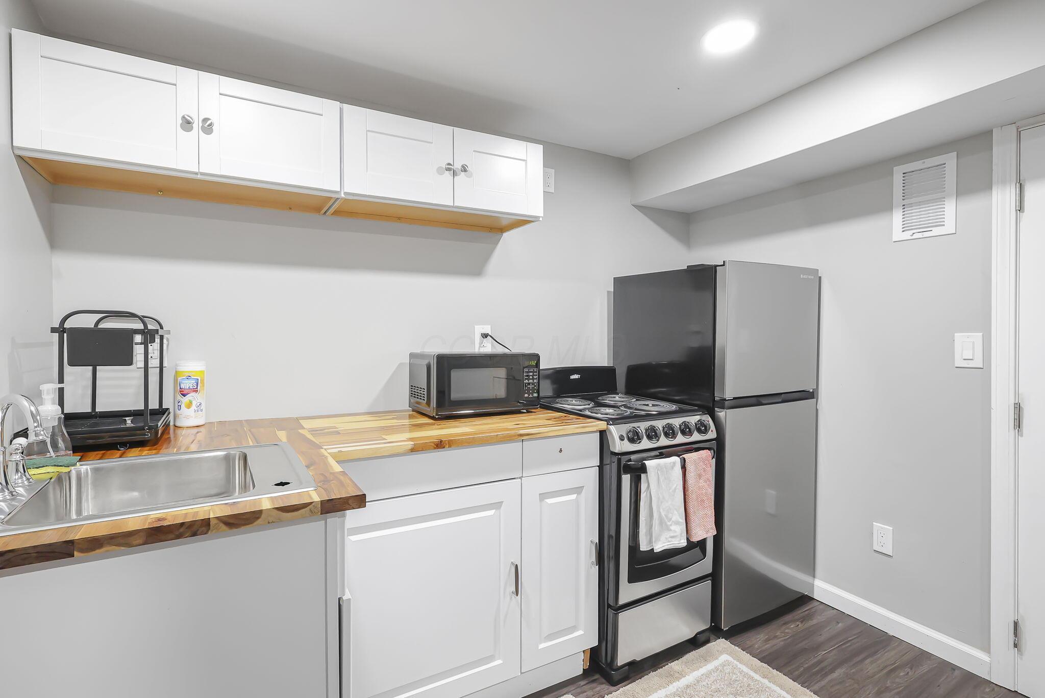 569 Binns Boulevard Property Photo 33