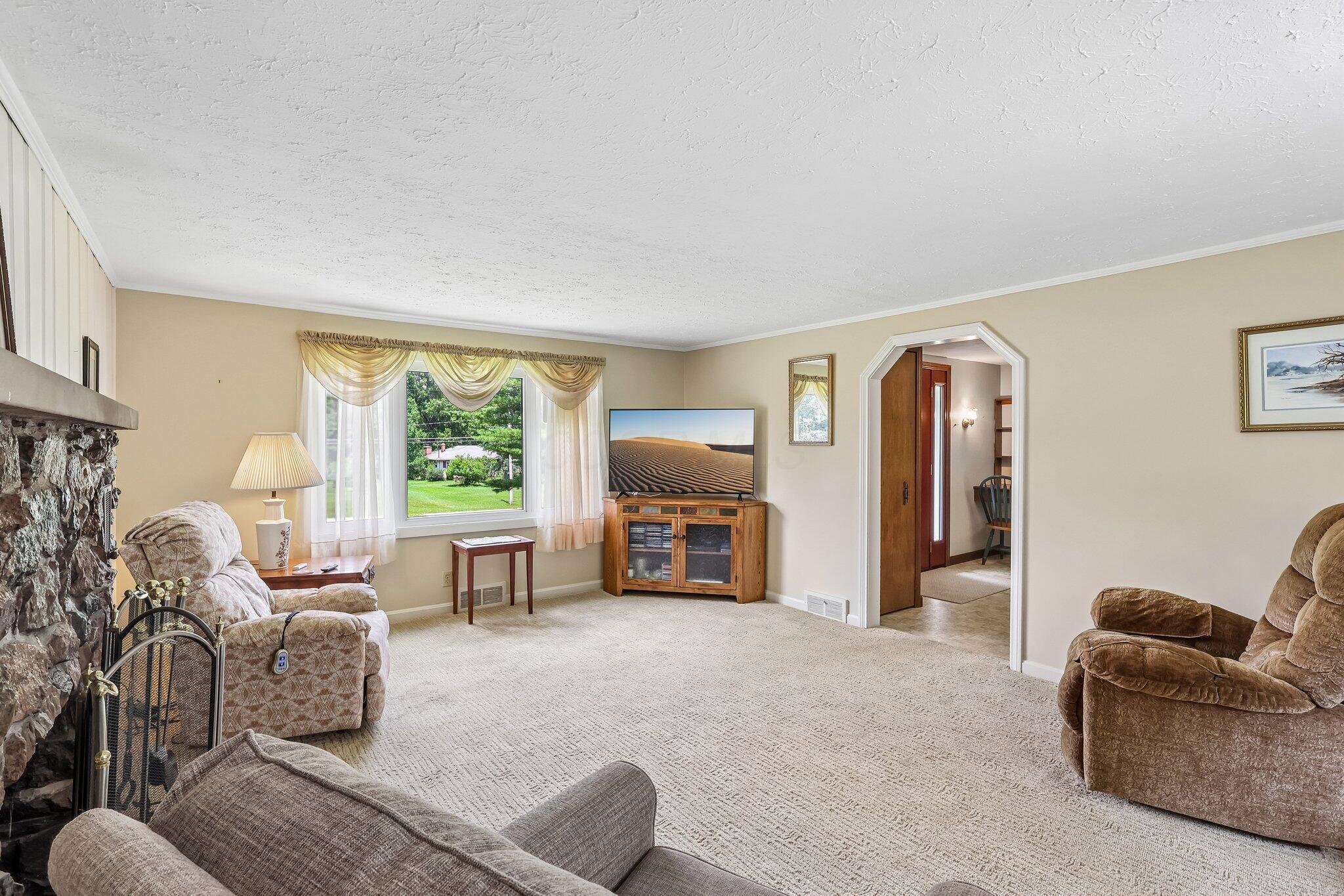 4288 Brush Road Property Photo 6
