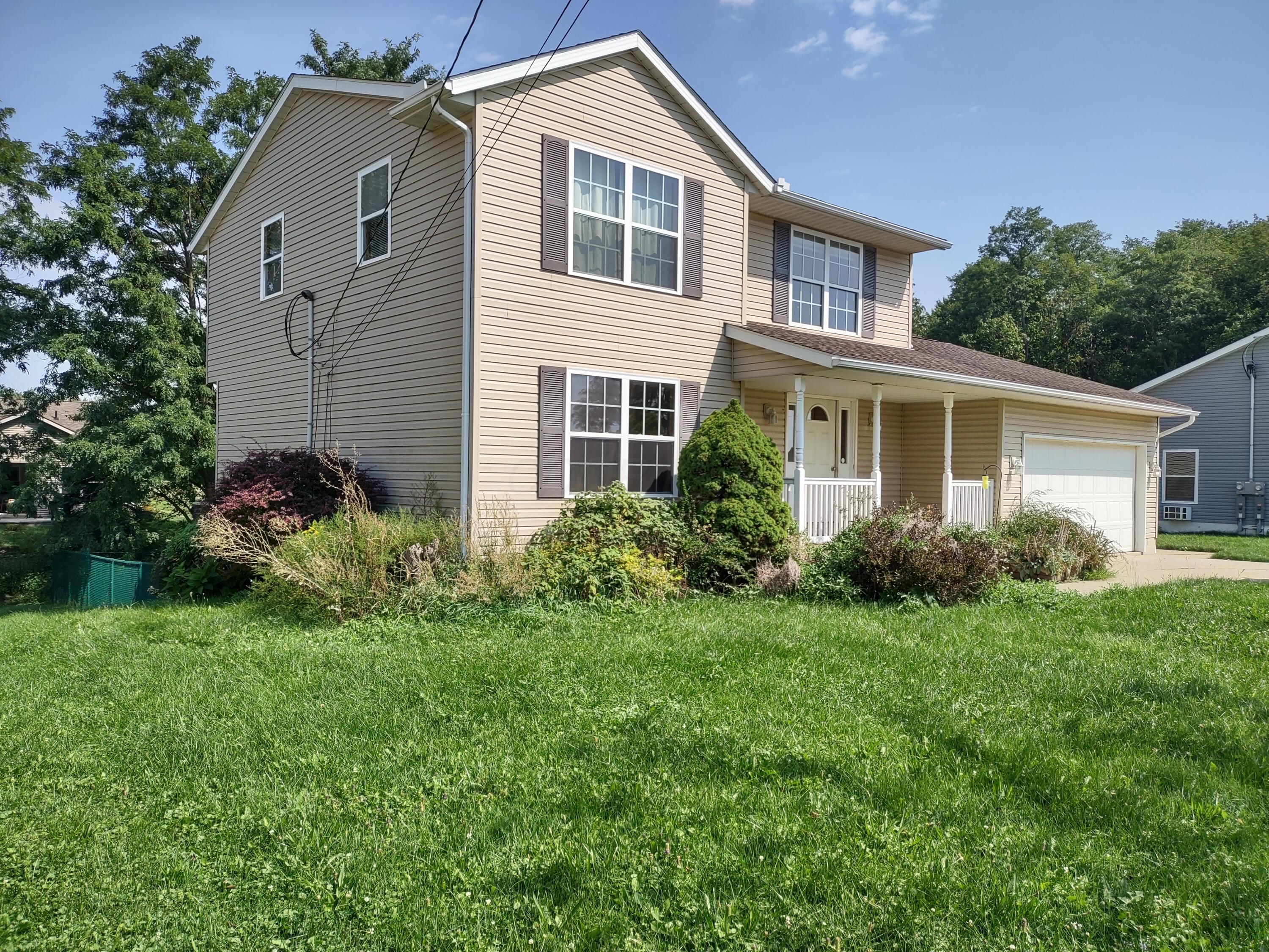 1608 Spring Village Lane