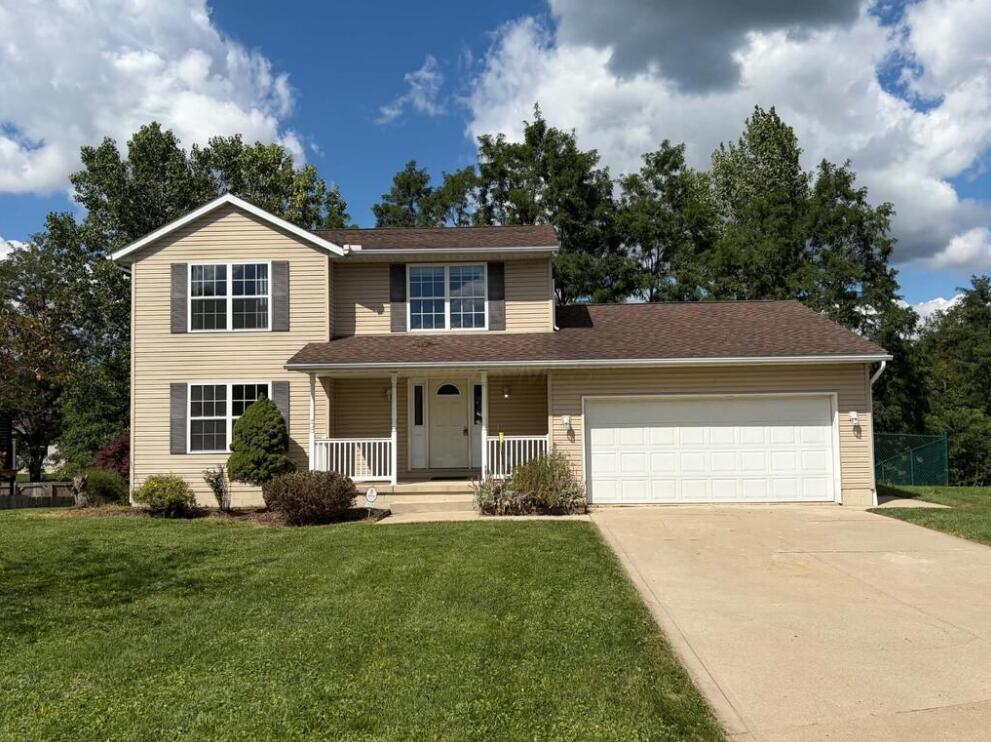 1608 Spring Village Lane Property Photo 1