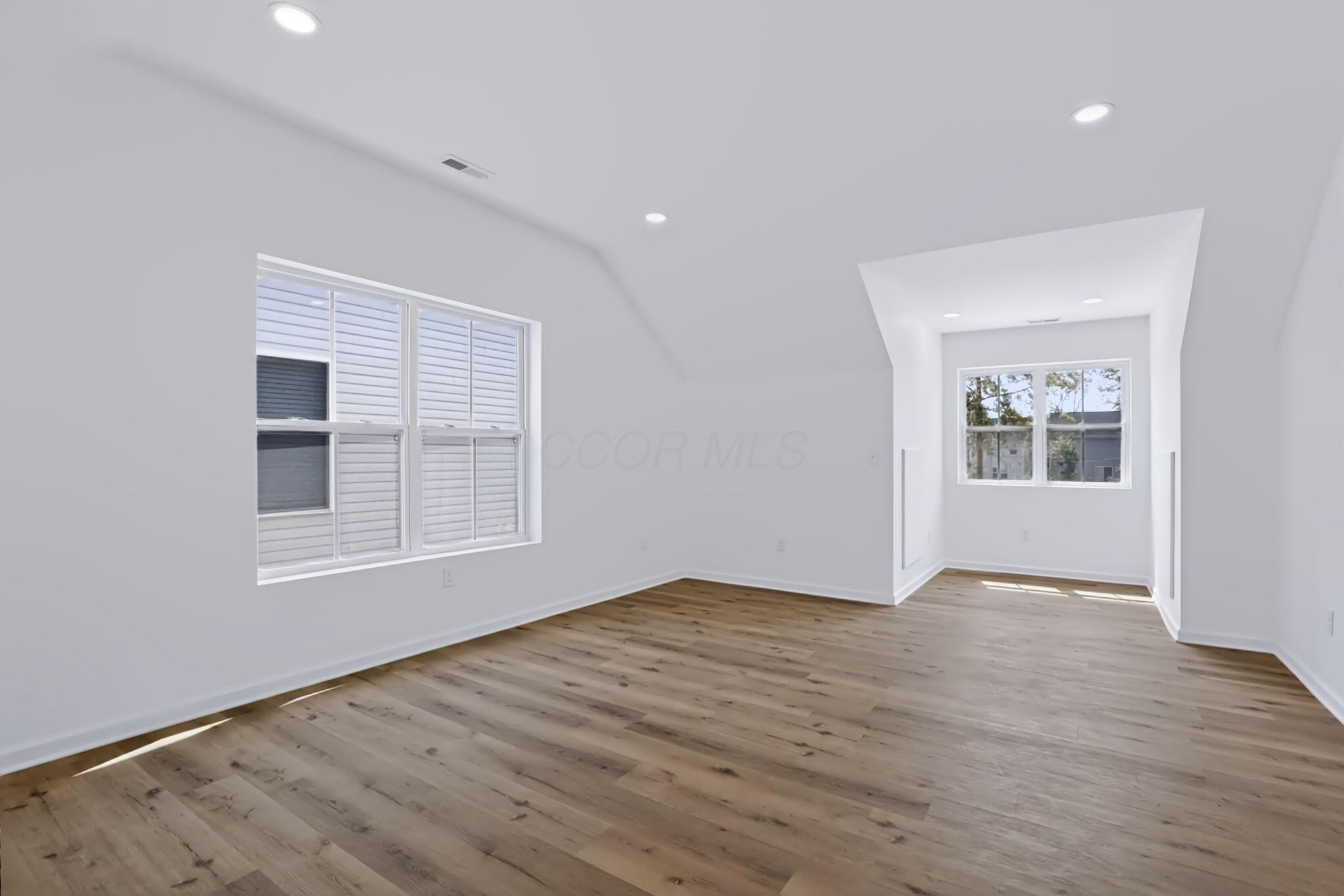 3800 Genessee Avenue Property Photo 28