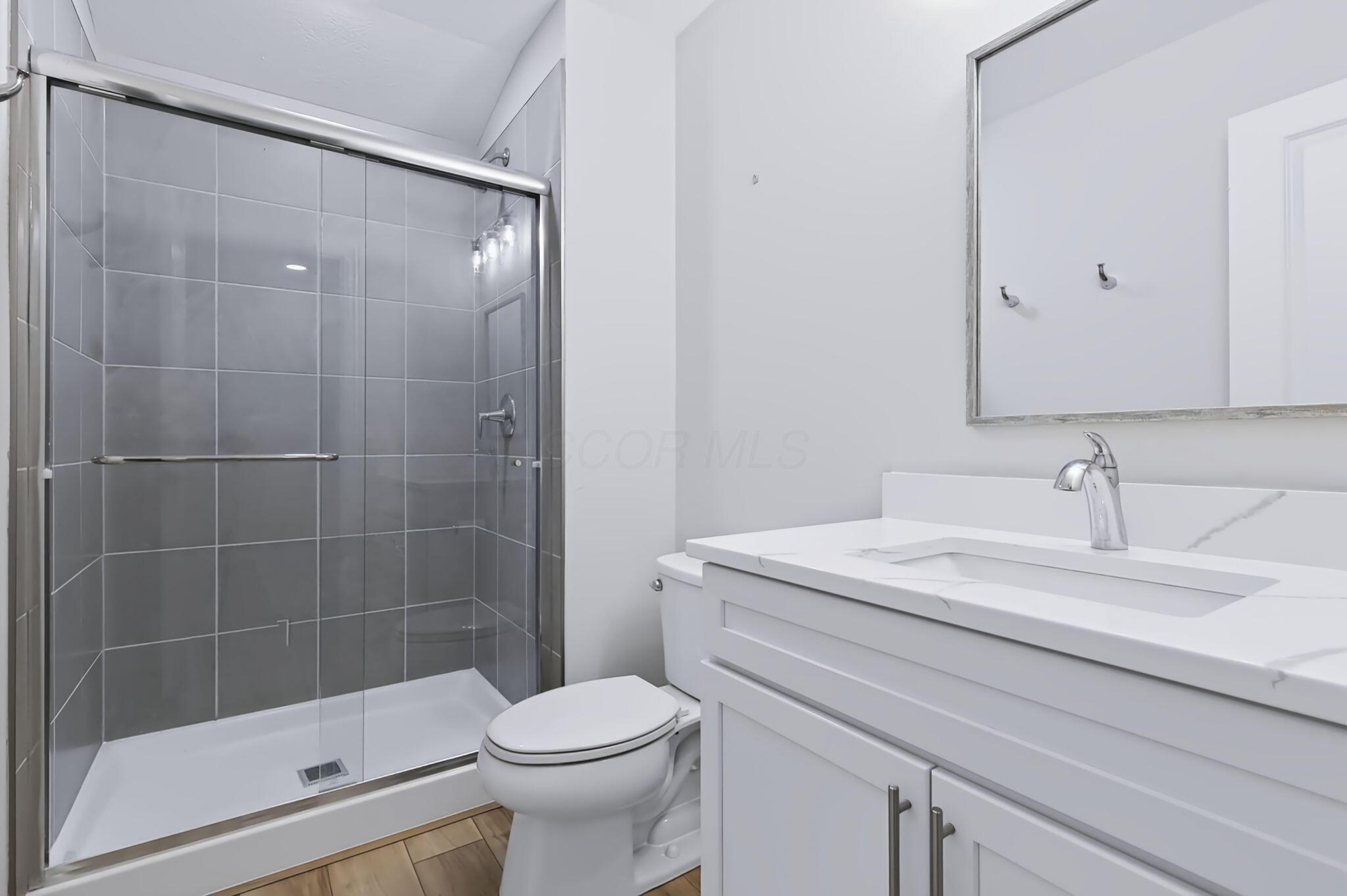 8896 Coe Drive Property Photo 25