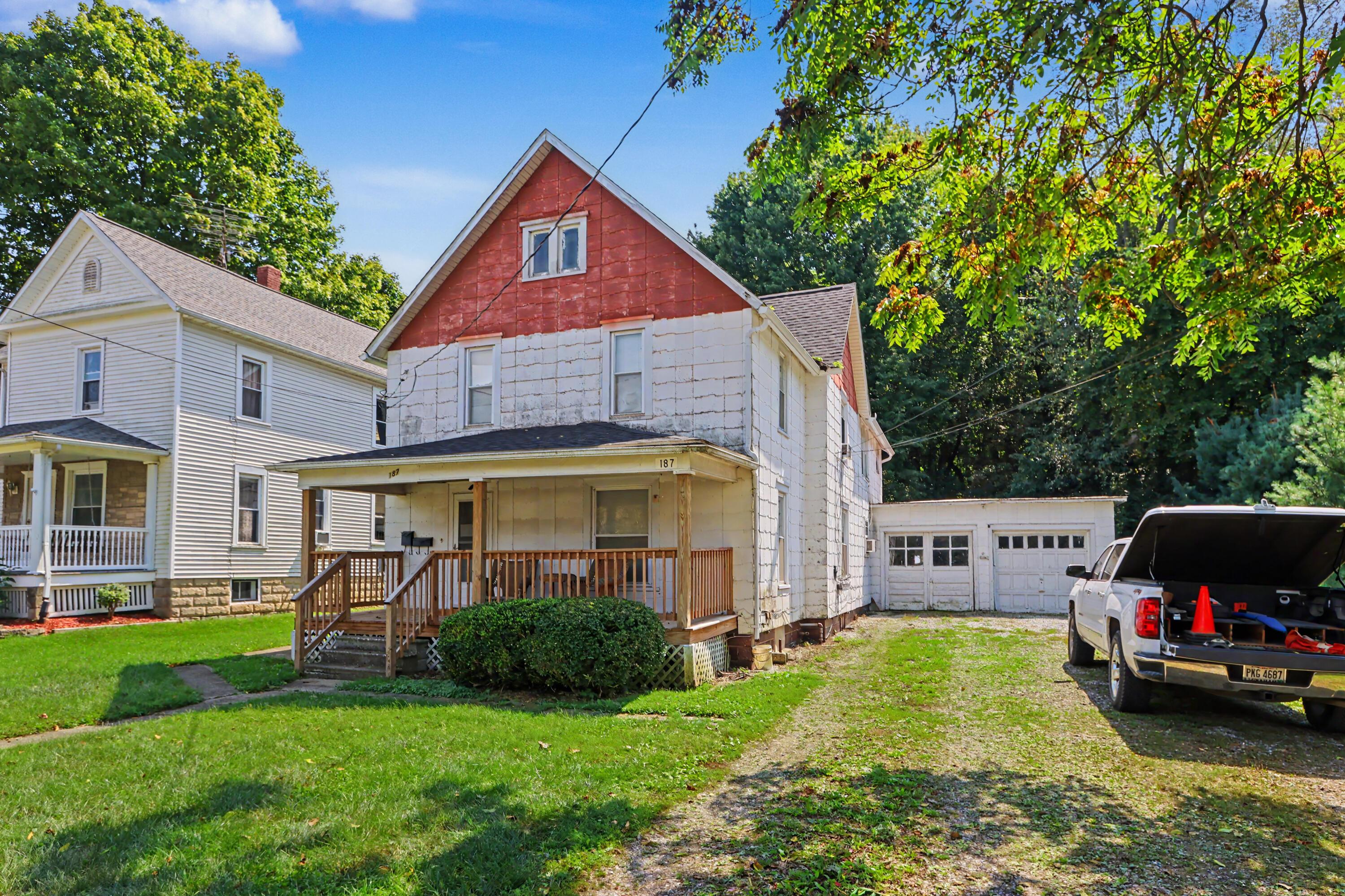 226033774 Property Photo 2