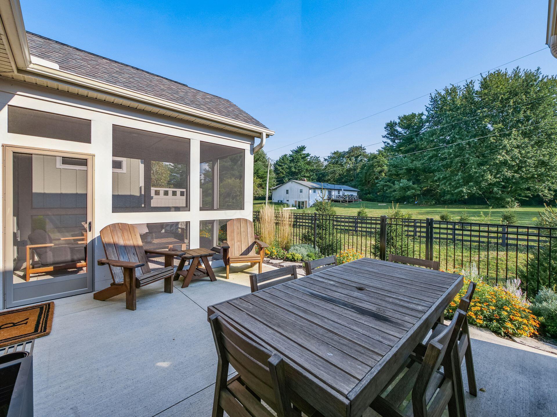 5195 Bluffton Way Property Photo 13