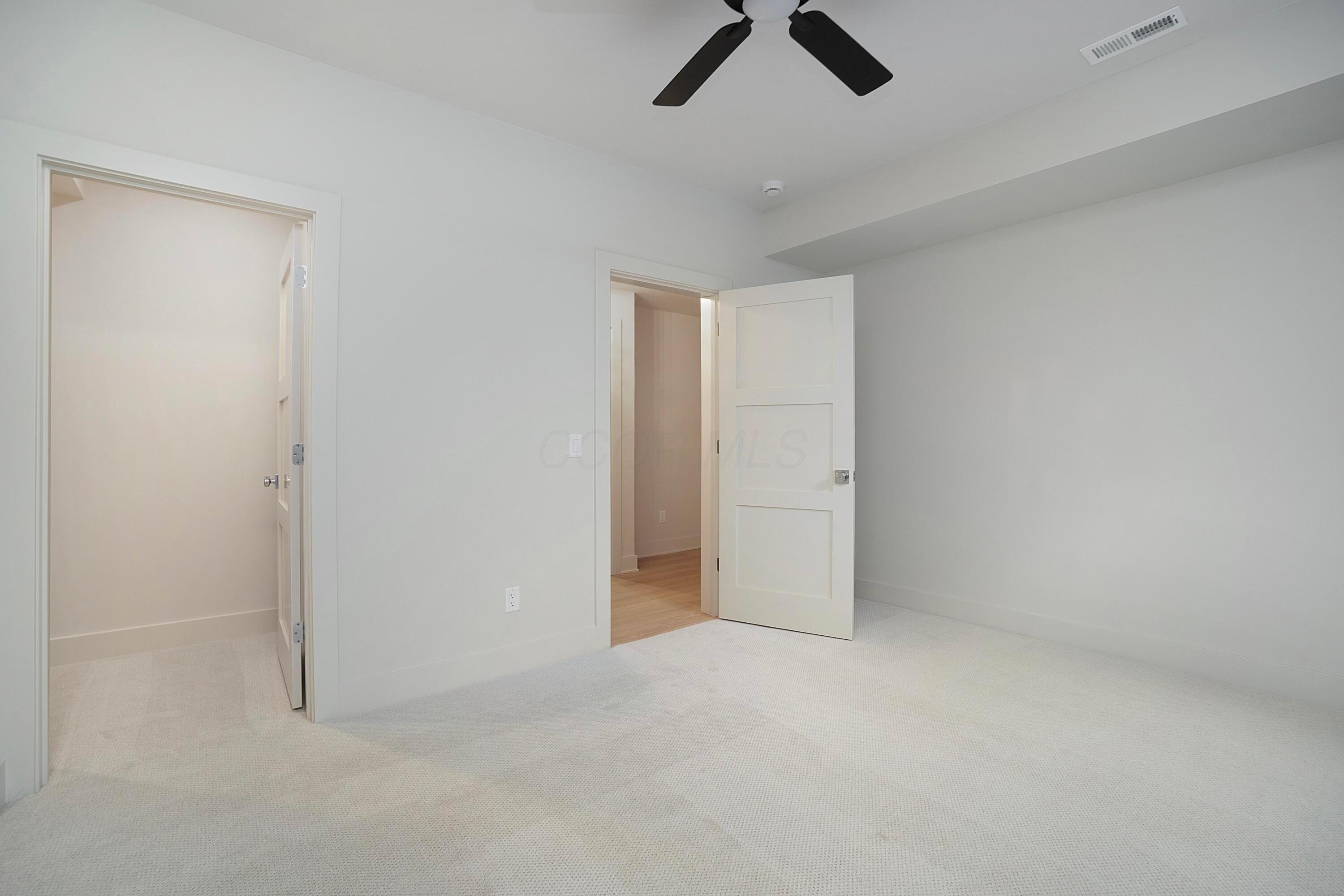 5466 Evans Farm Drive Property Photo 37