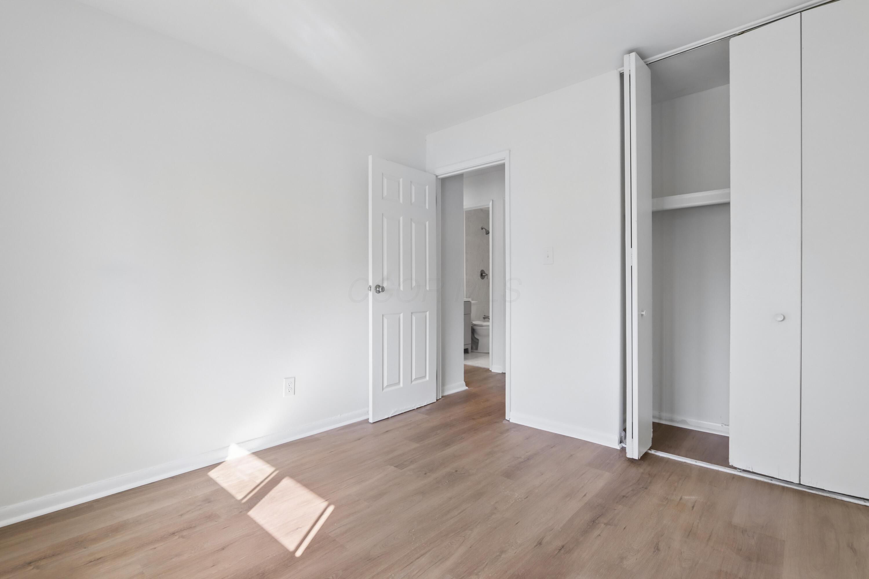 2576 Nona Road Property Photo 12