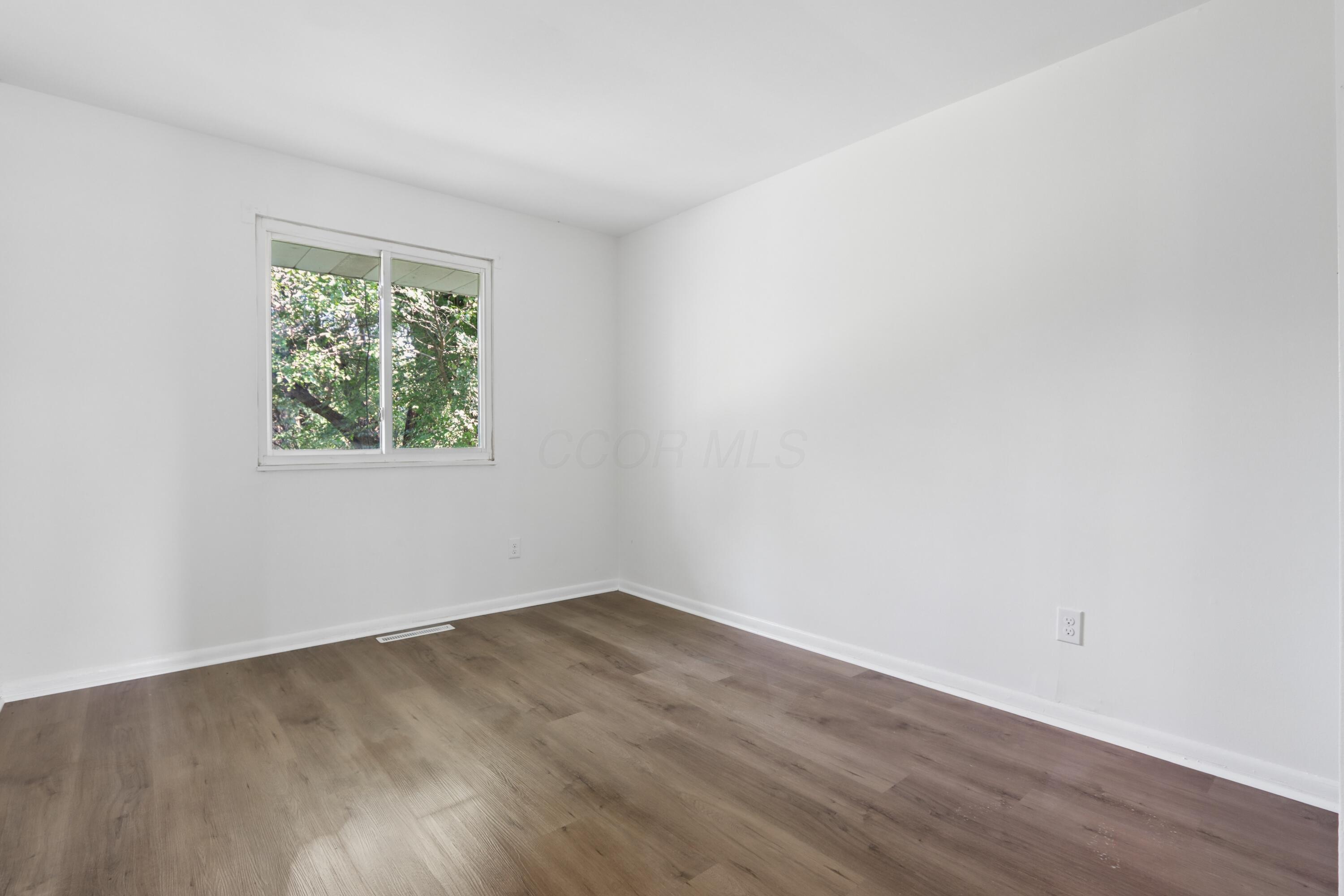 2576 Nona Road Property Photo 15