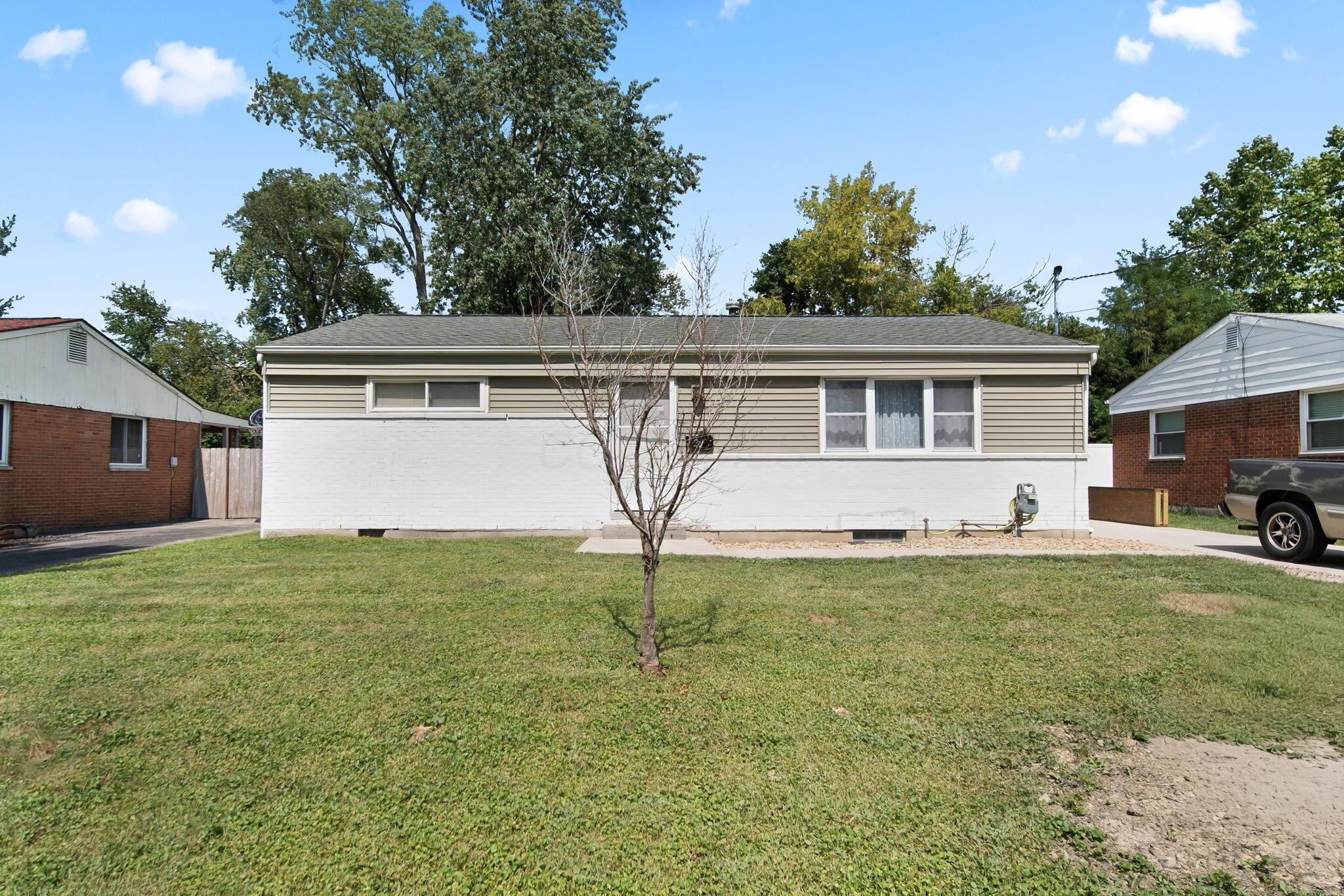 26 Cherrington Road Property Photo 1