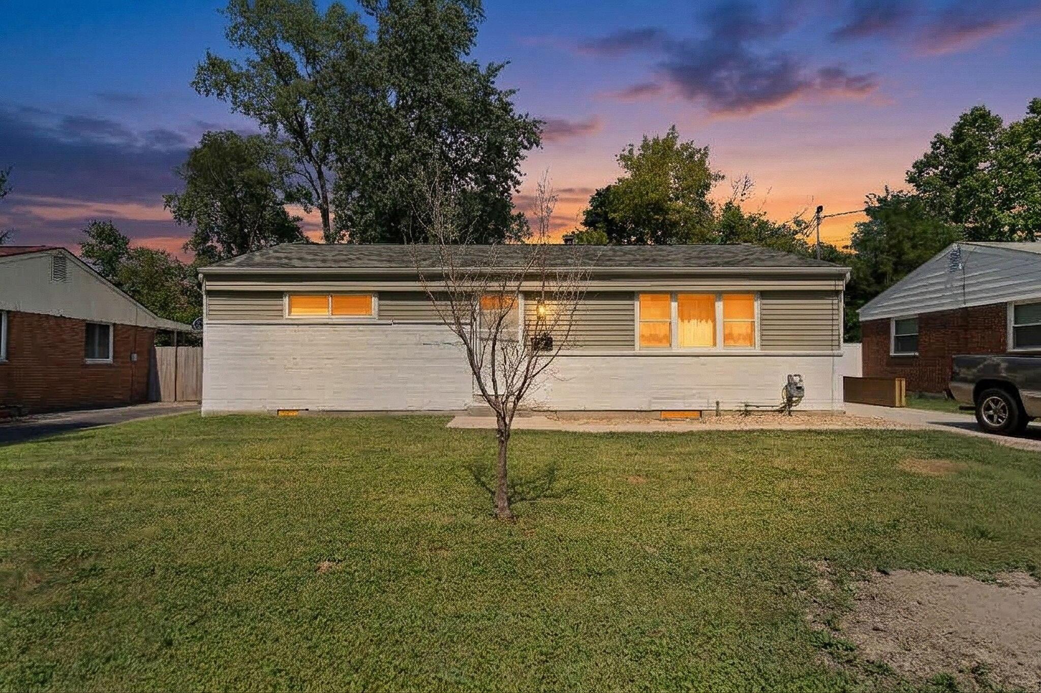 26 Cherrington Road