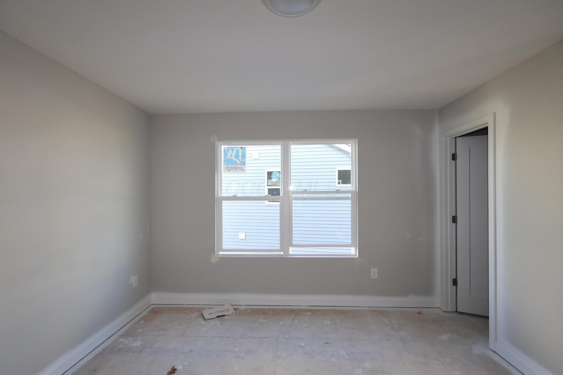 5908 Creekview Drive Property Photo 16