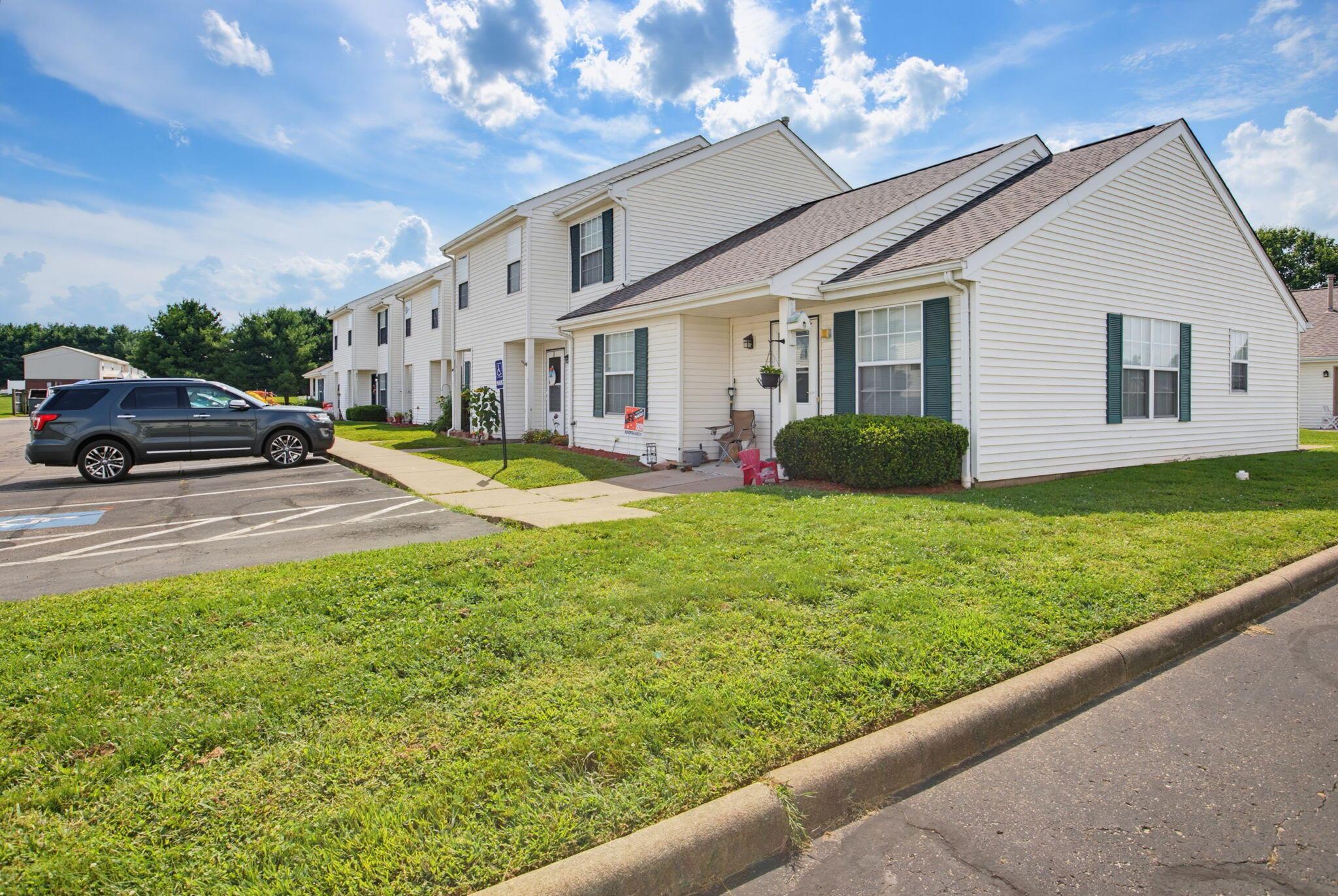600 Plainfield Road Property Photo 32