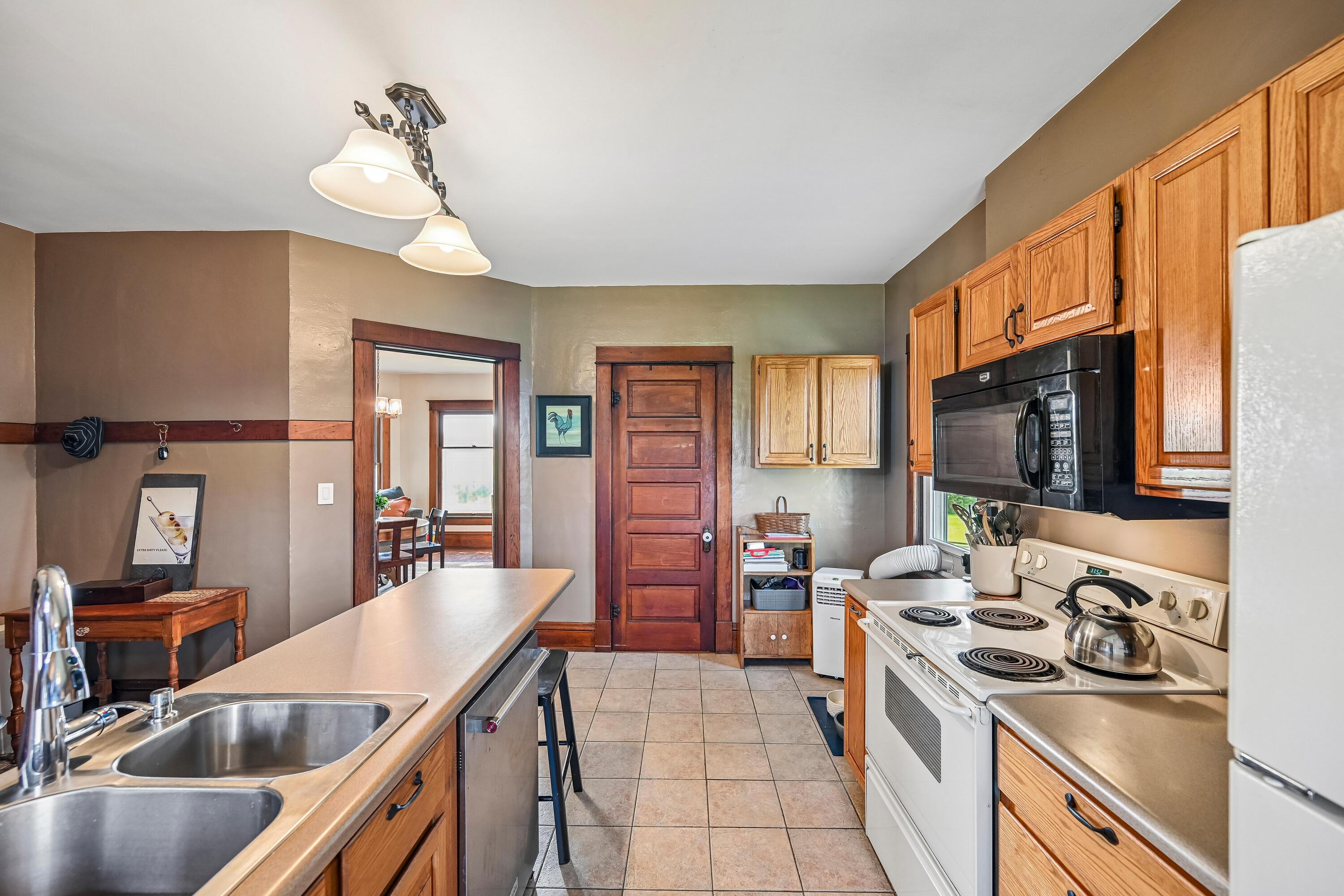 18021 County Road 75 Property Photo 19