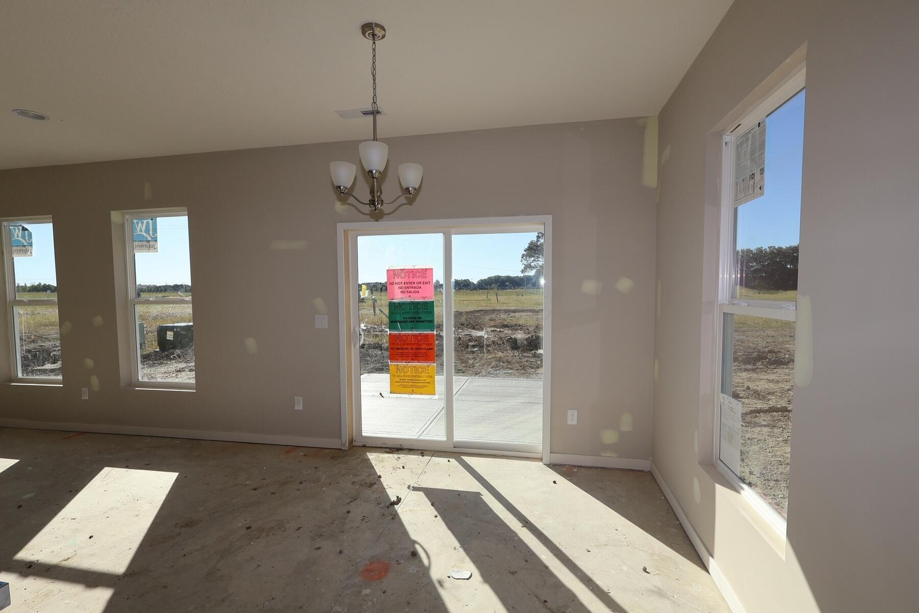5876 Creekview Drive Property Photo 5