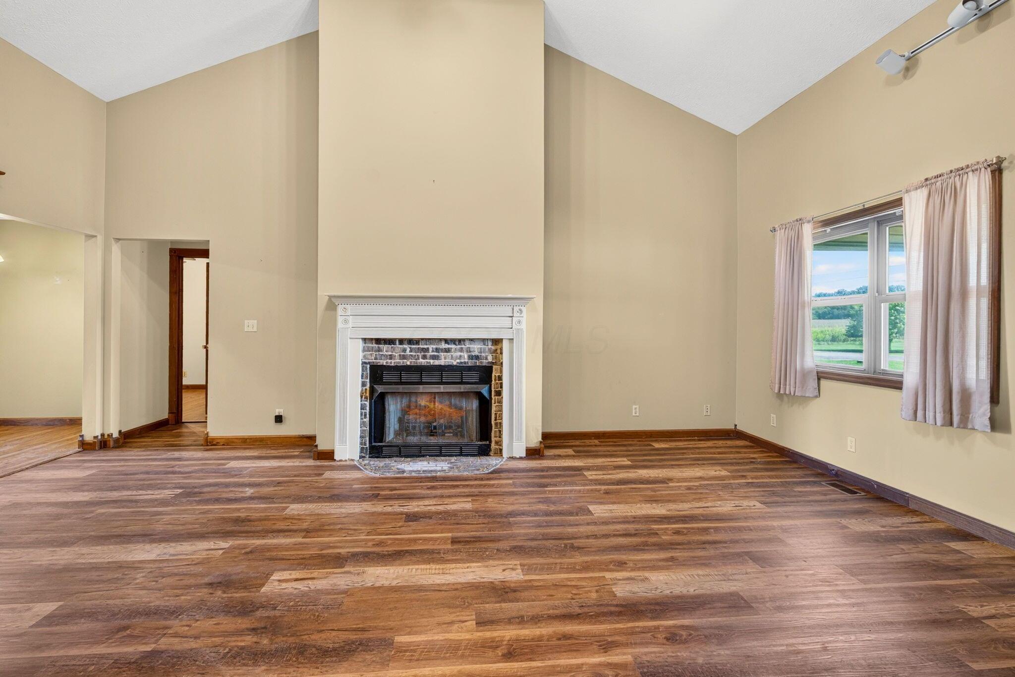 22209 Bolender Pontius Road Property Photo 9