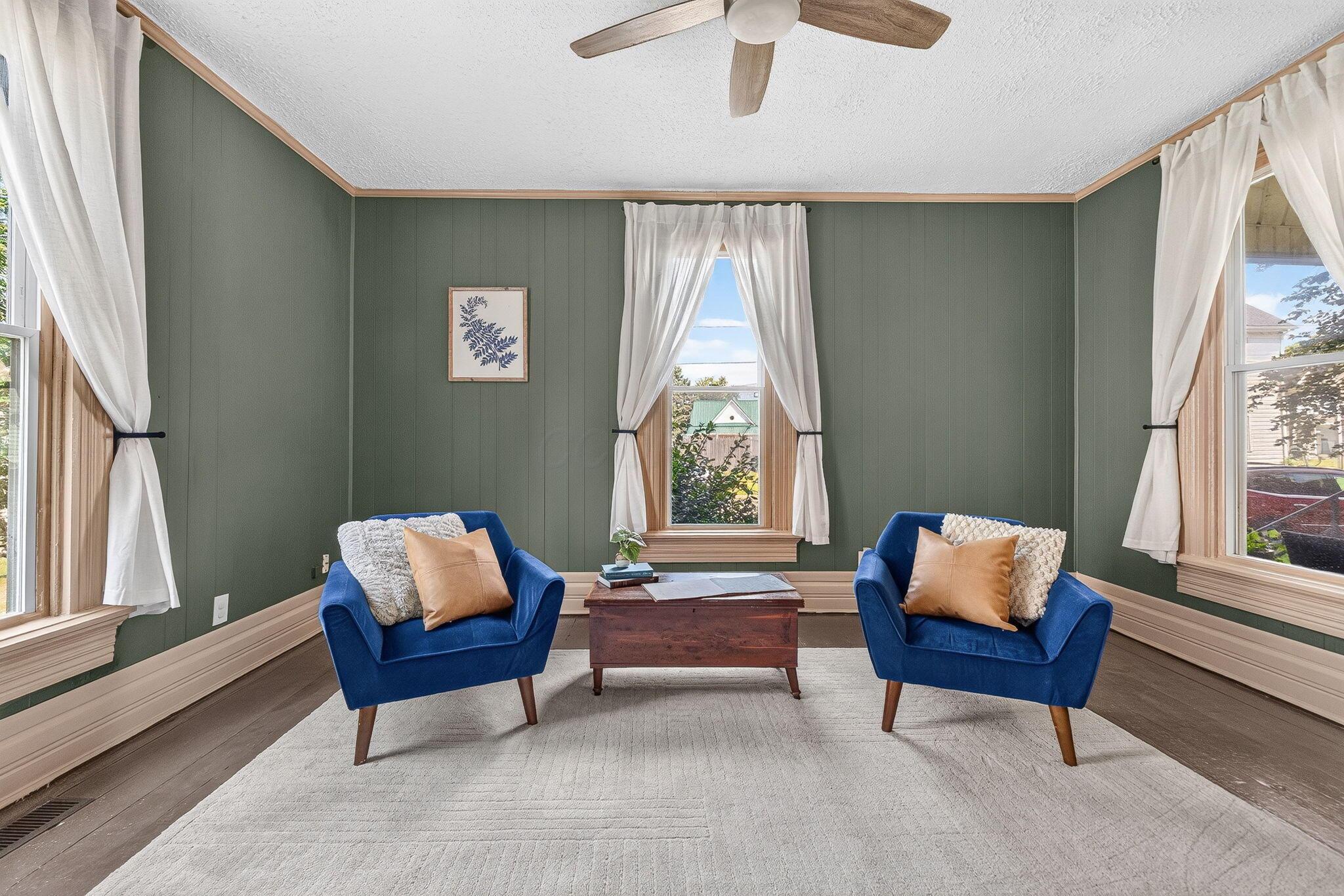 137 New Street Property Photo 5