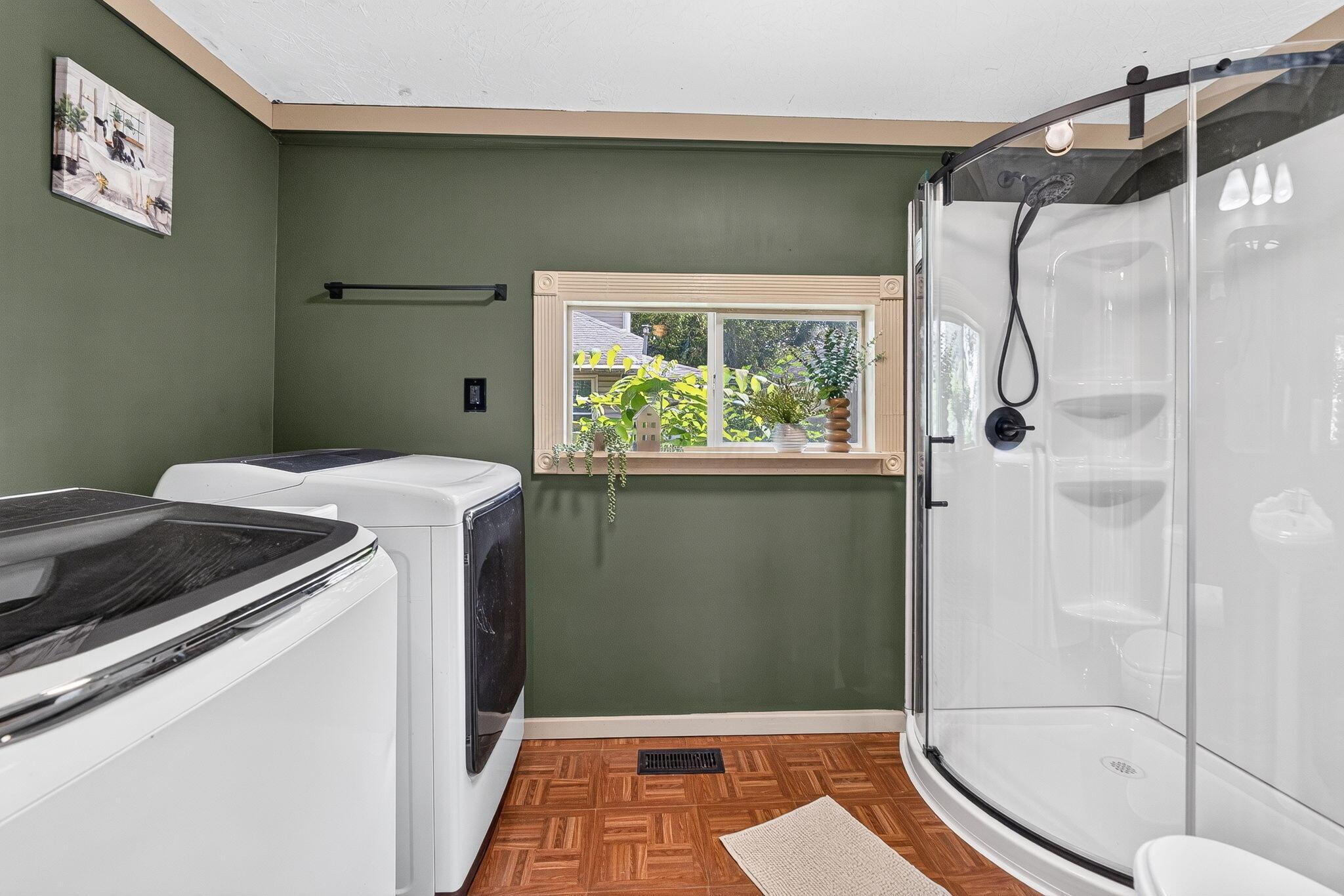 137 New Street Property Photo 9