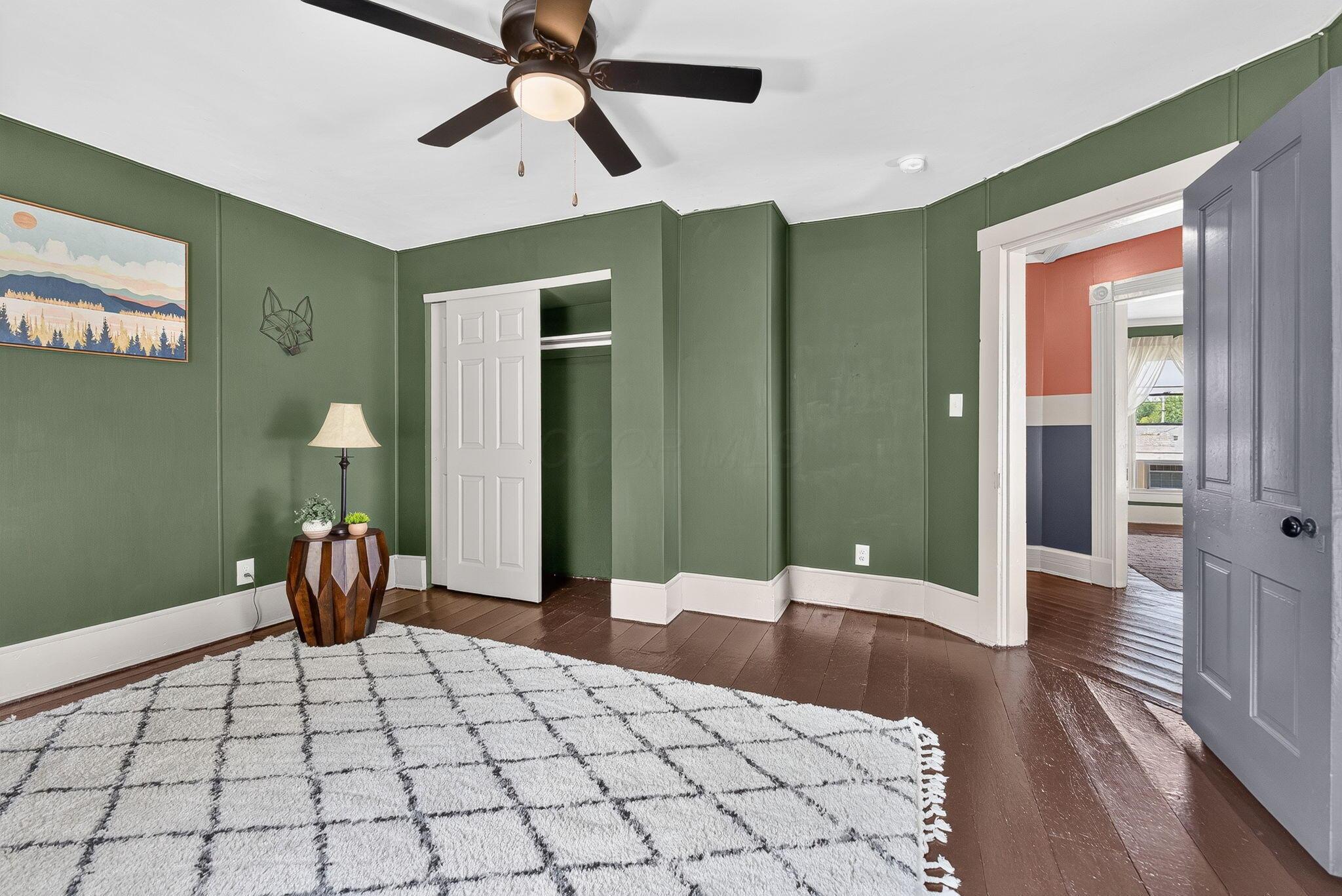 137 New Street Property Photo 13