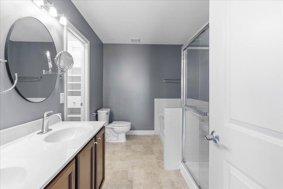3735 Grimes Drive Property Photo 21