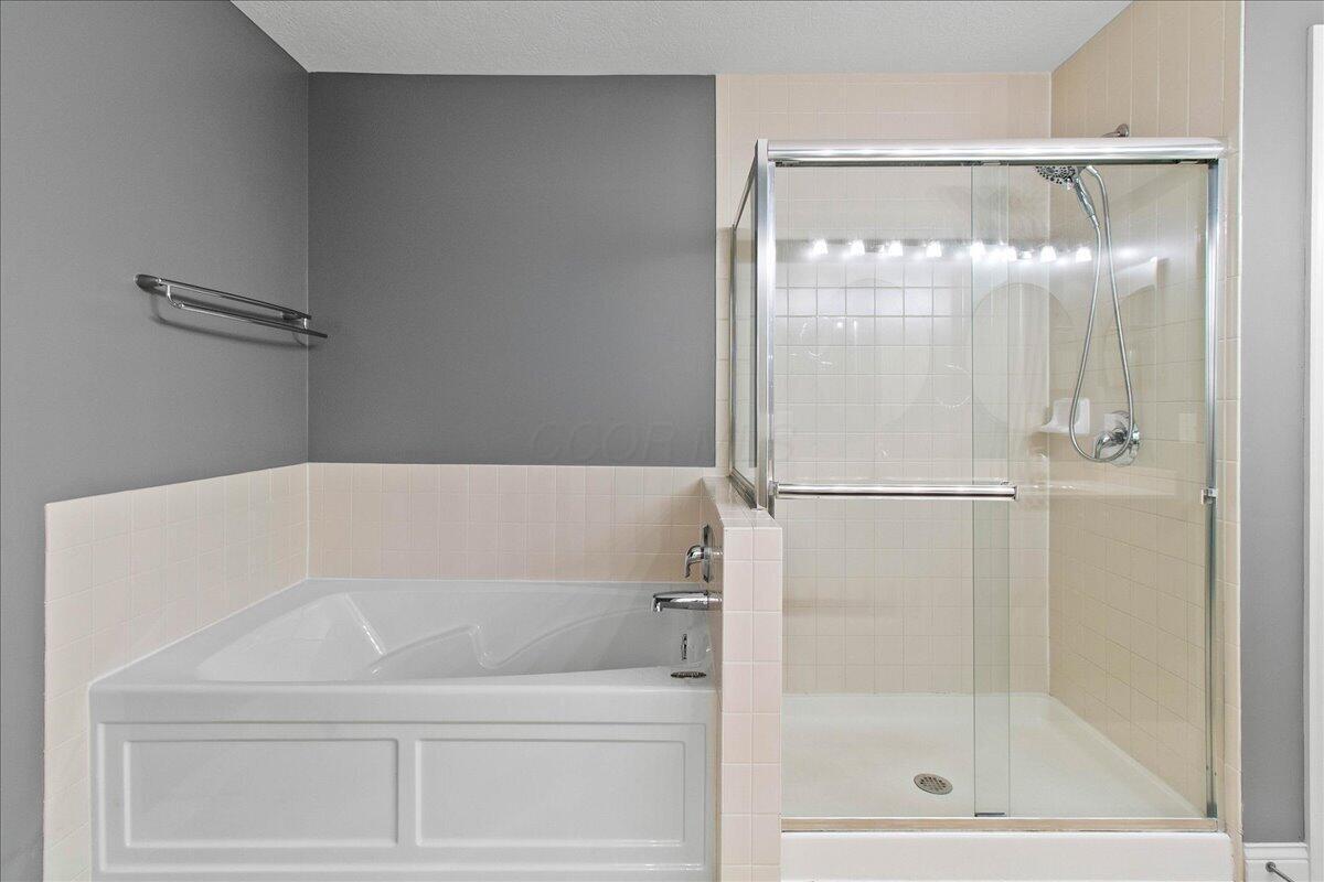 3735 Grimes Drive Property Photo 23