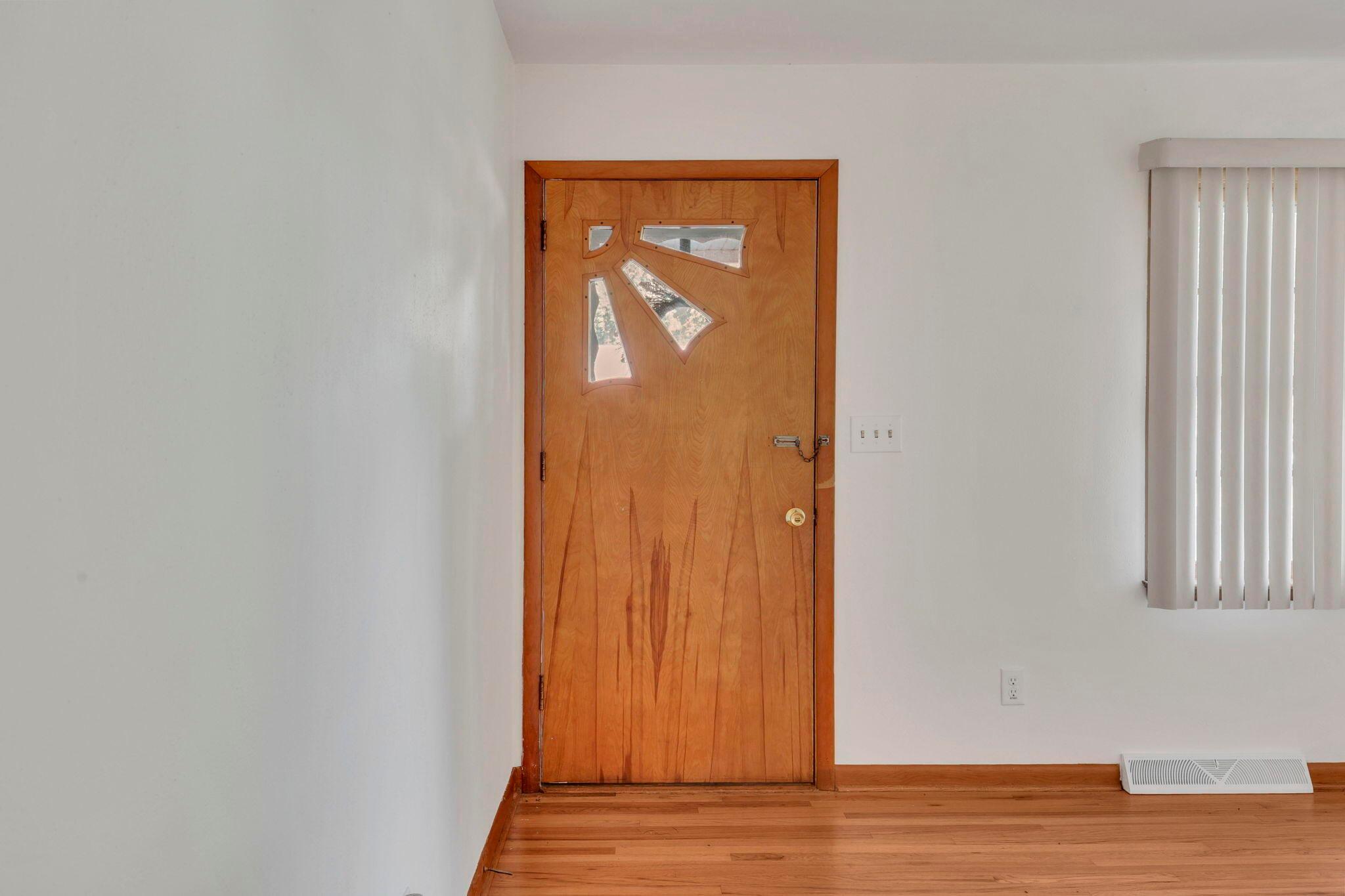 823 Wayne Drive Property Photo 25