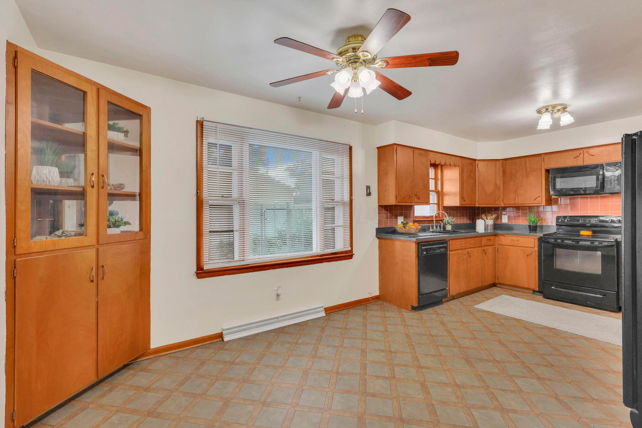 823 Wayne Drive Property Photo 31