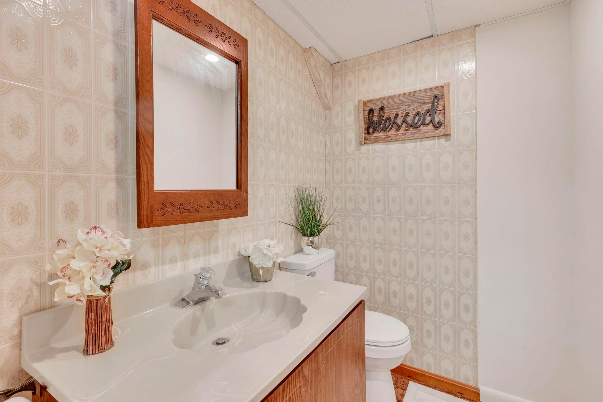 823 Wayne Drive Property Photo 36