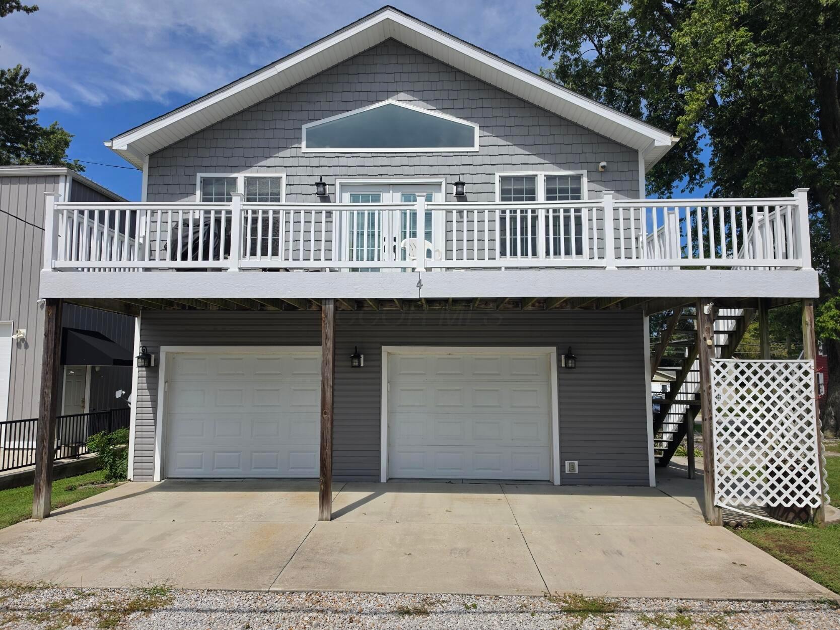 4 Rosebraugh Circle E Property Photo 2