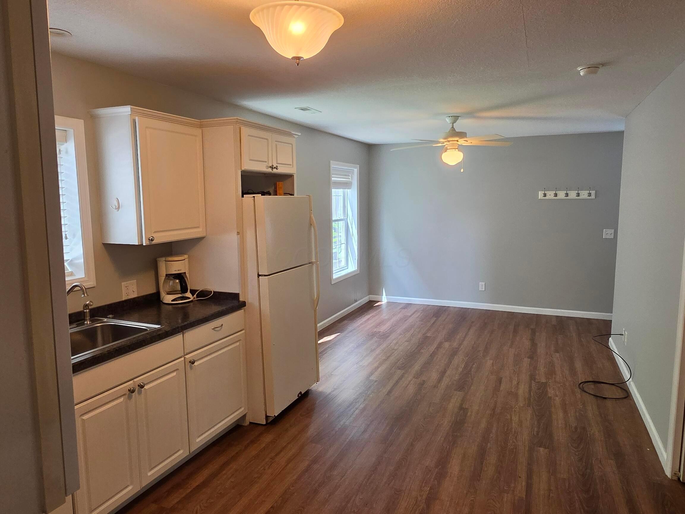 4 Rosebraugh Circle E Property Photo 25
