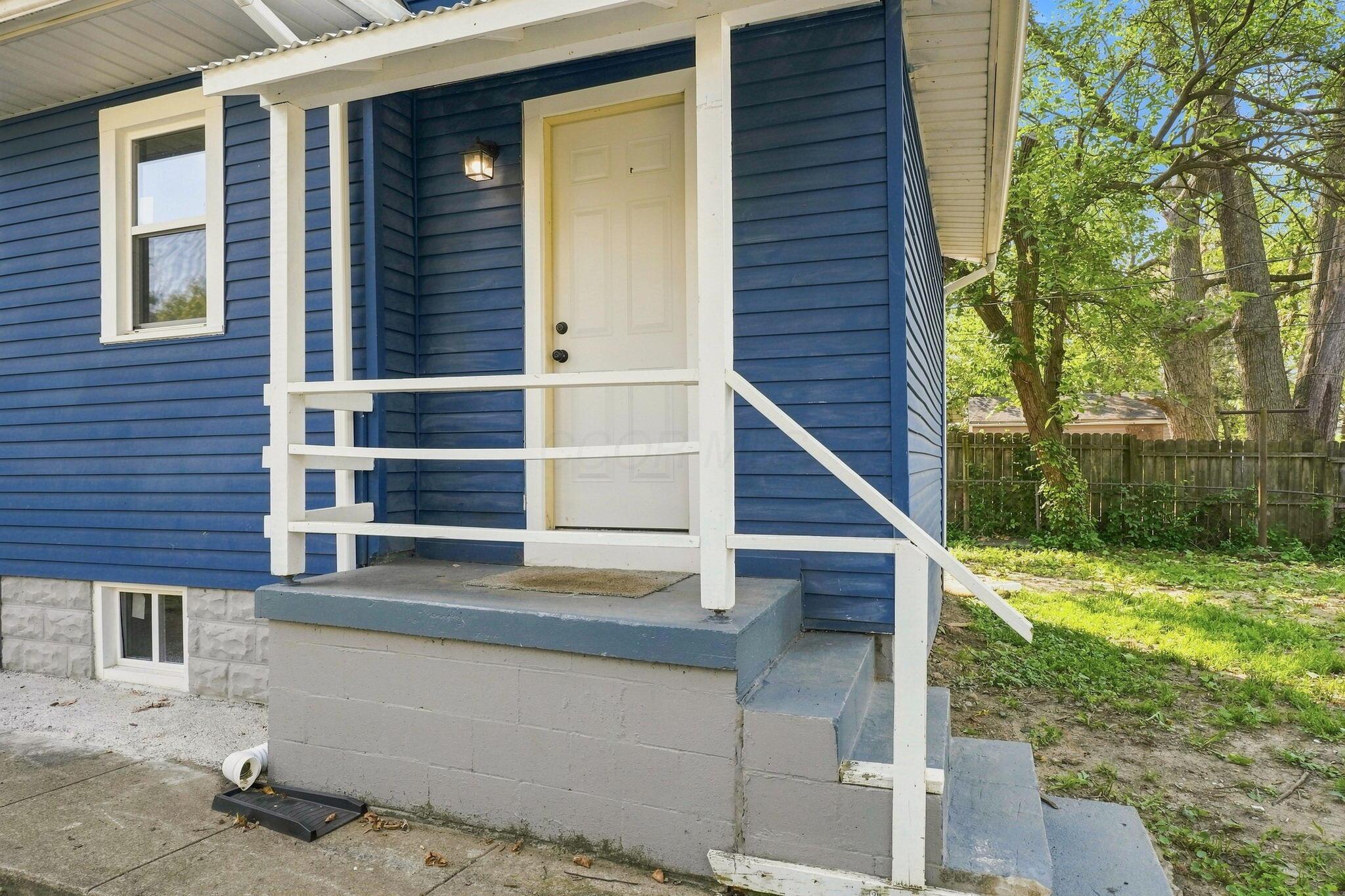 1456 Kenmore Road Property Photo 3