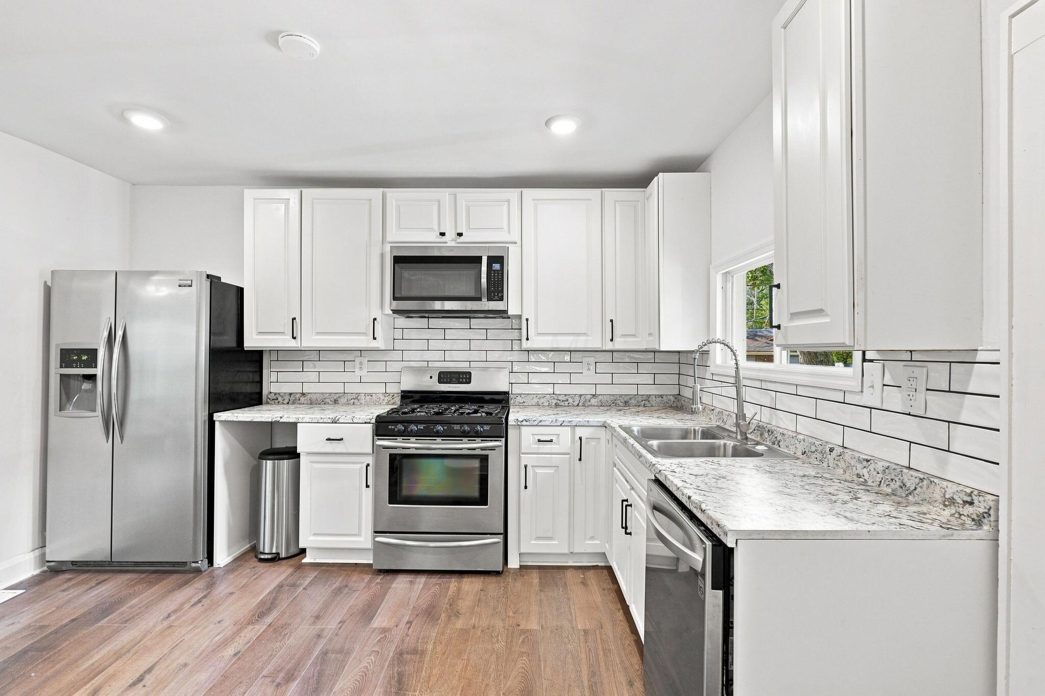 1456 Kenmore Road Property Photo 14
