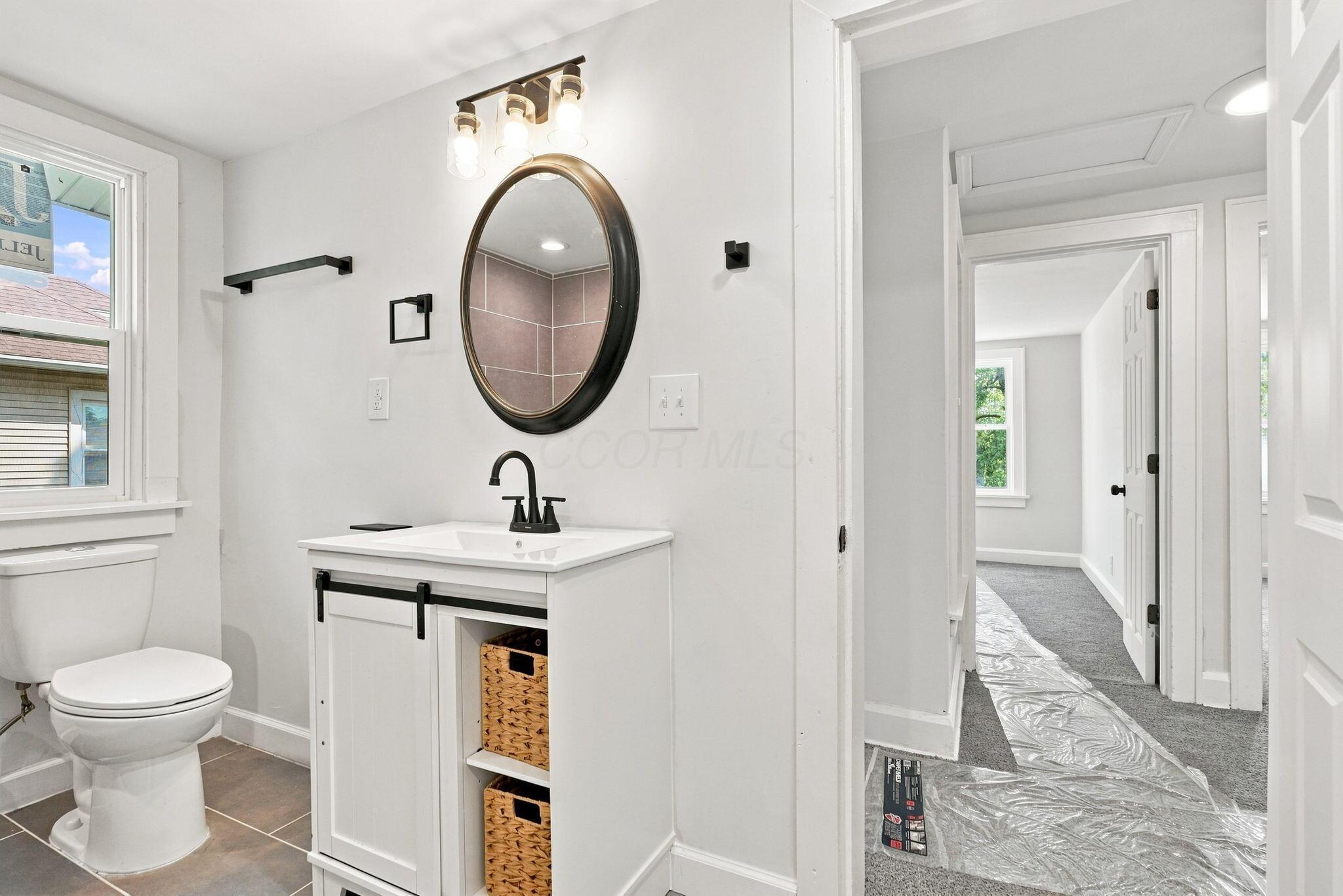 1456 Kenmore Road Property Photo 20