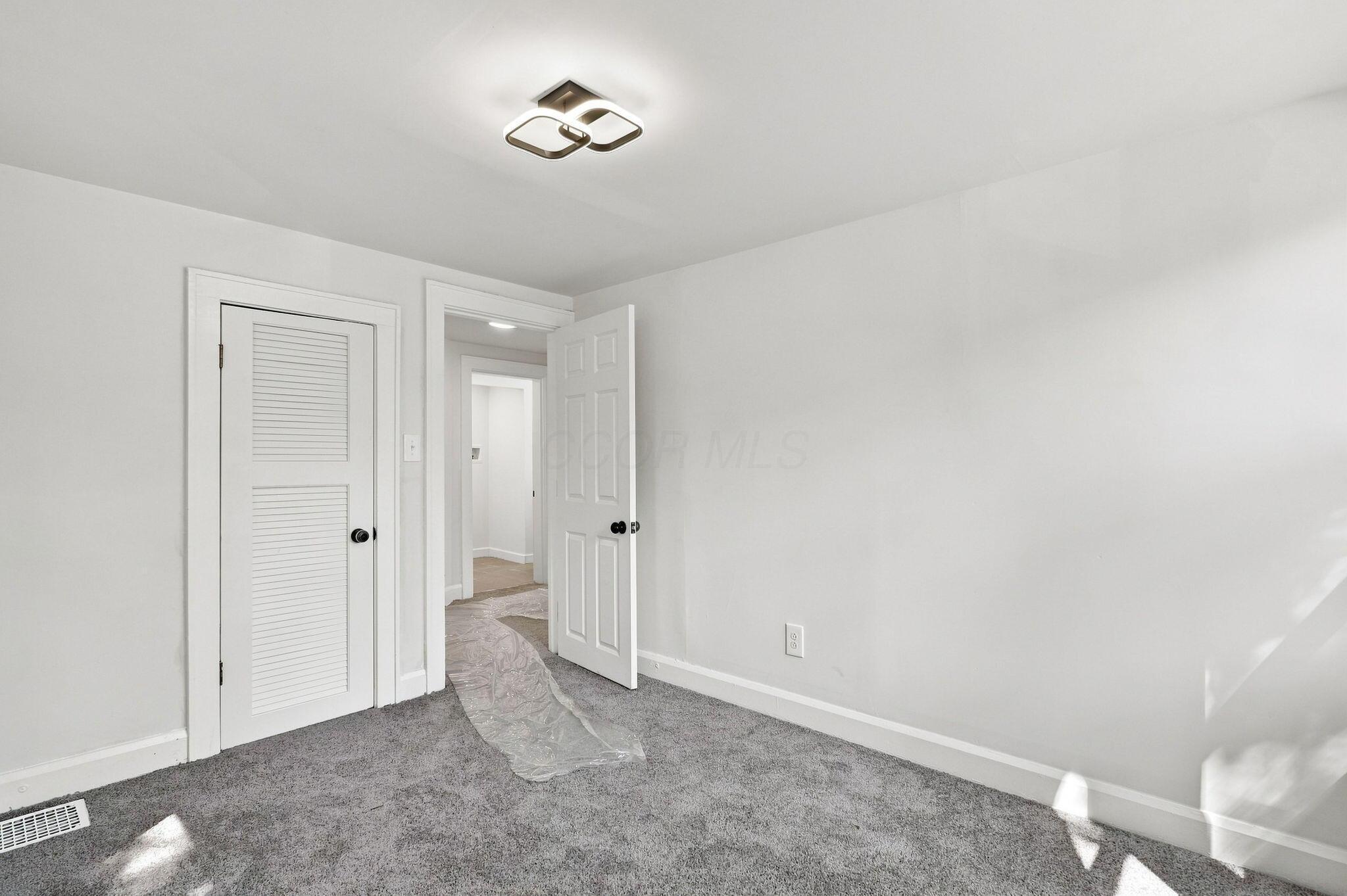 1456 Kenmore Road Property Photo 27