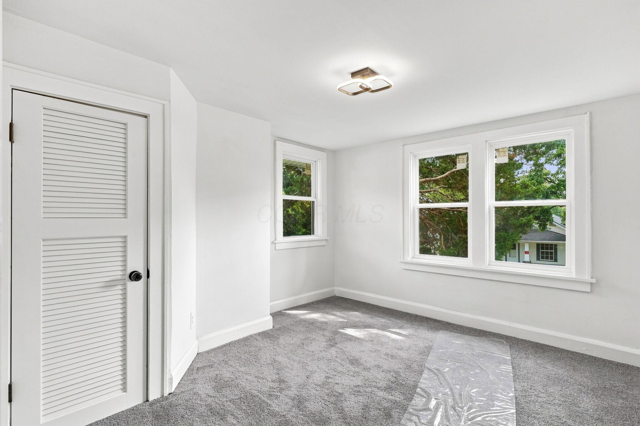 1456 Kenmore Road Property Photo 29