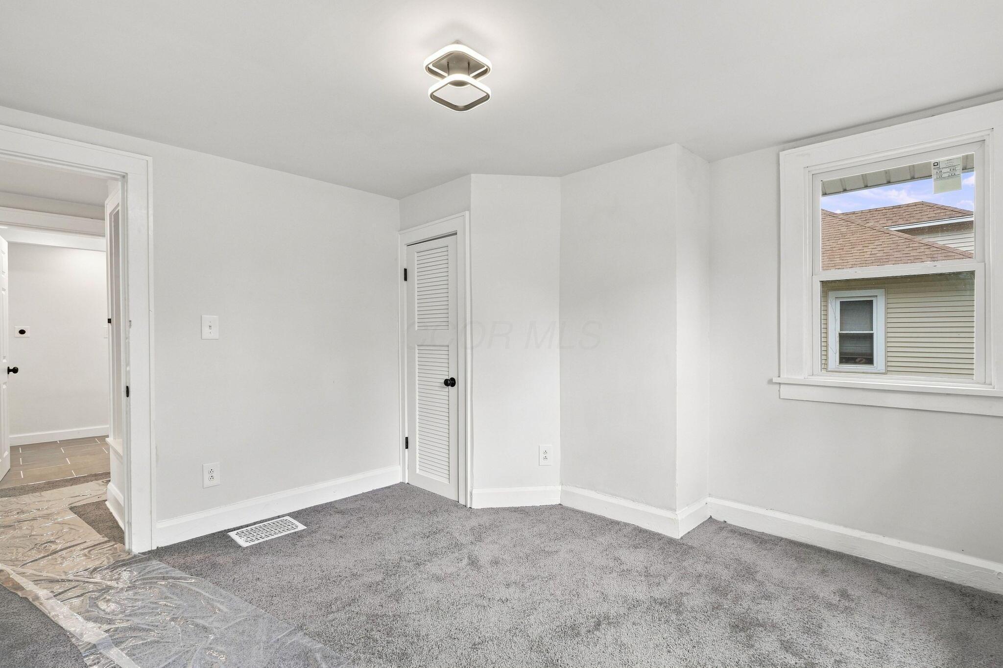 1456 Kenmore Road Property Photo 31