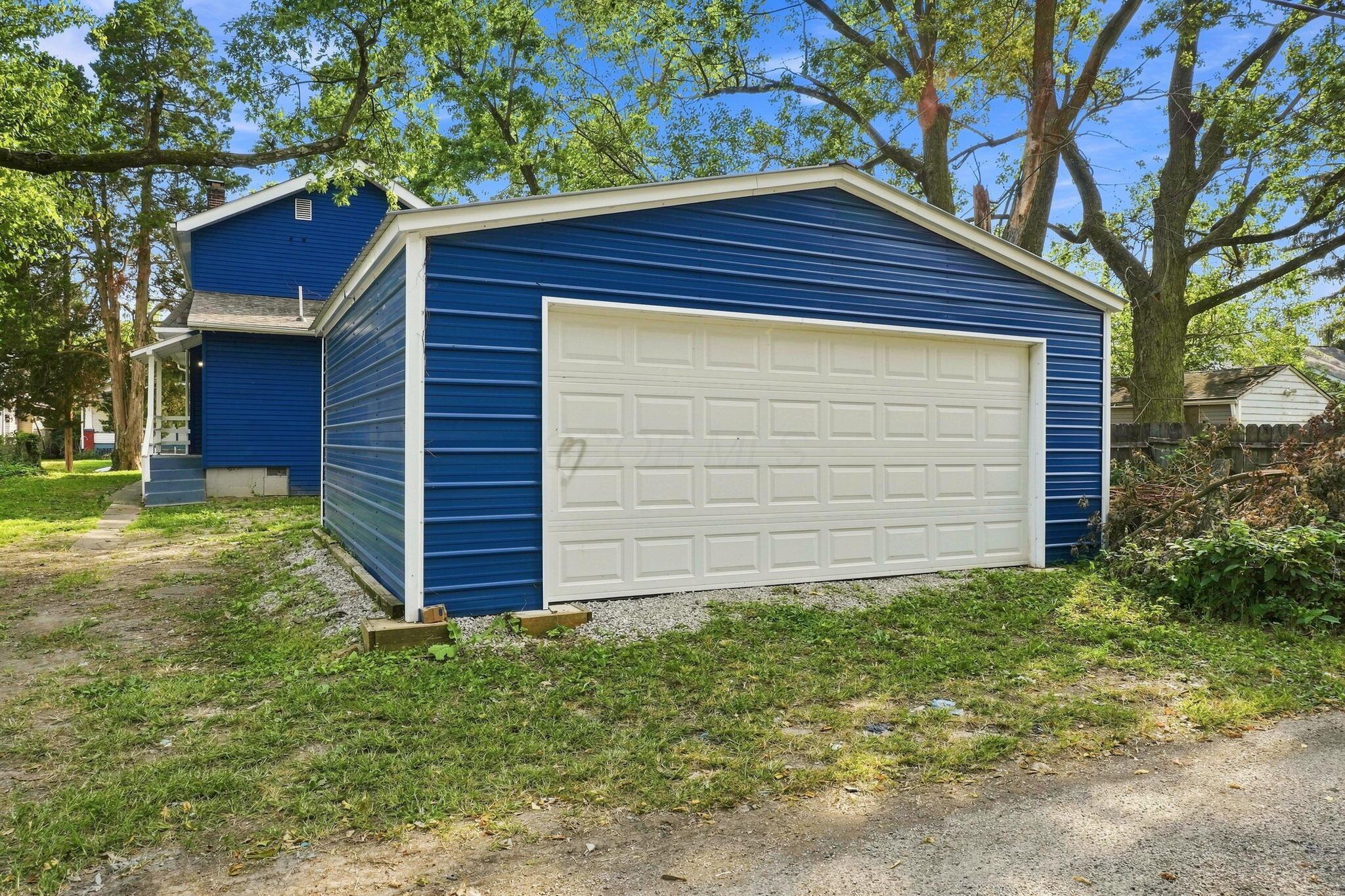 1456 Kenmore Road Property Photo 56