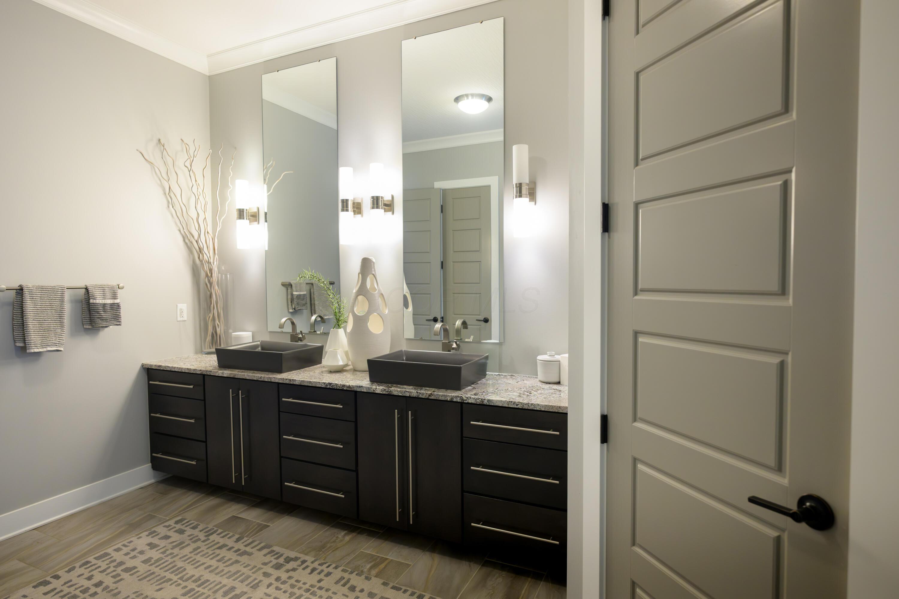 1404 Guilford Road Property Photo 18