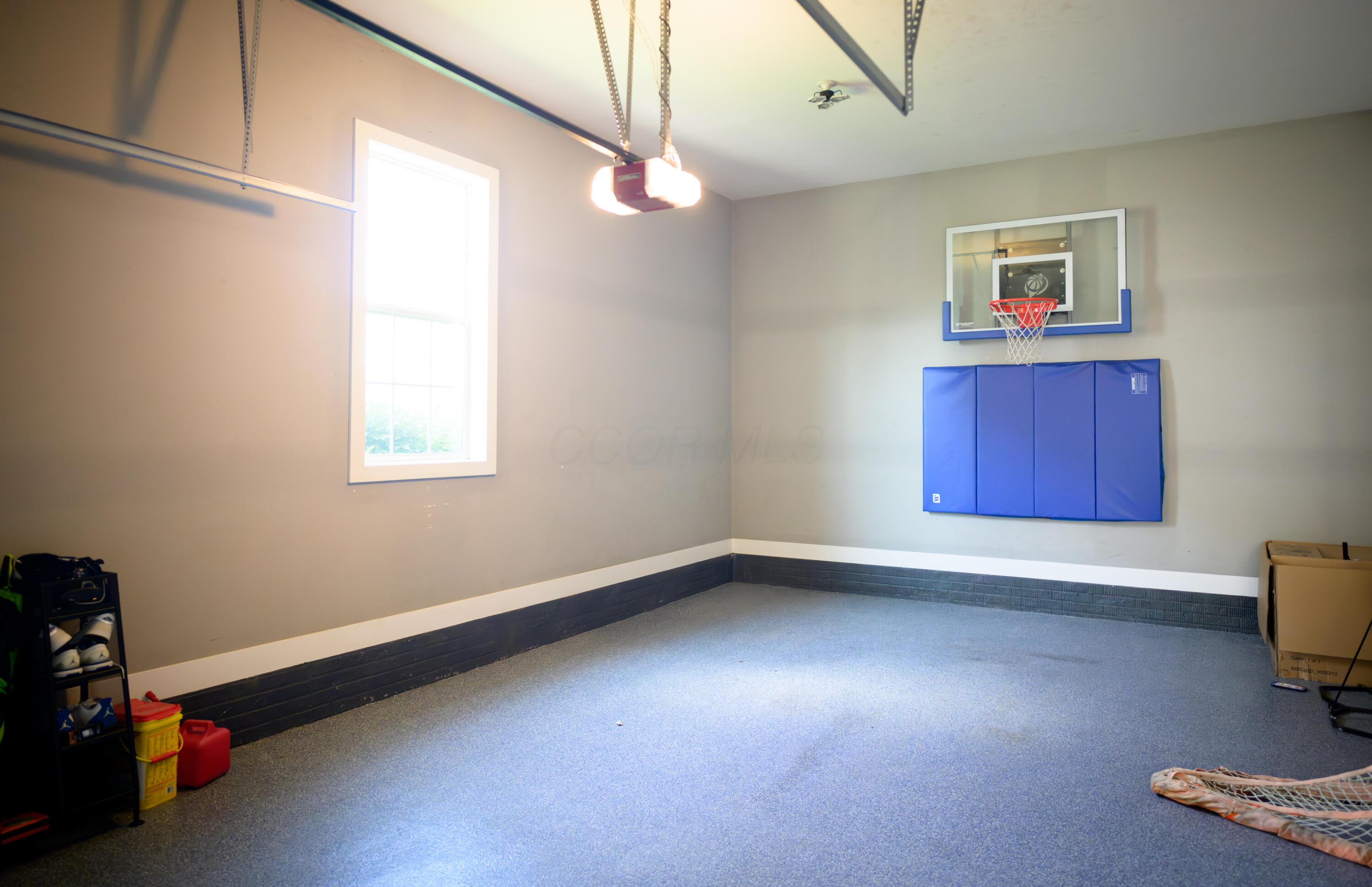 1404 Guilford Road Property Photo 29