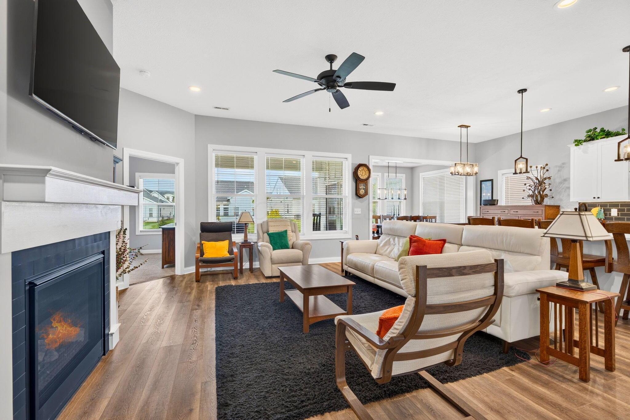 4644 Winding Oak Drive Property Photo 16