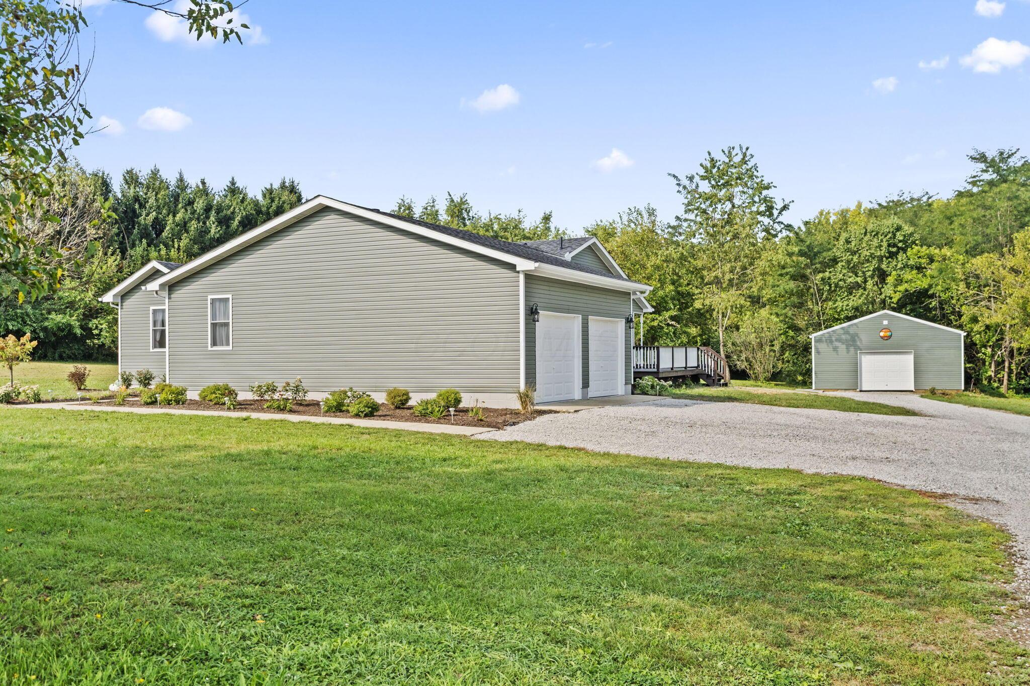 27695 Campbell Road Property Photo 5
