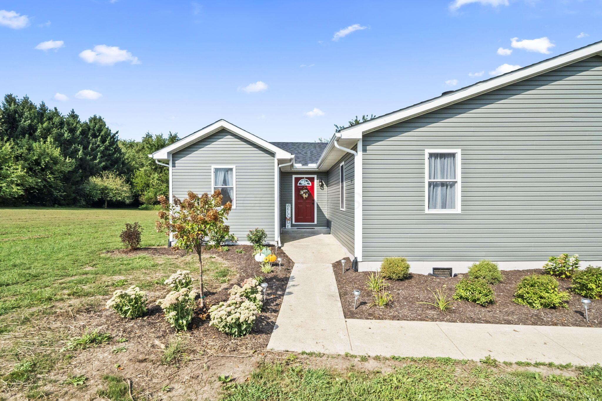 27695 Campbell Road Property Photo 8
