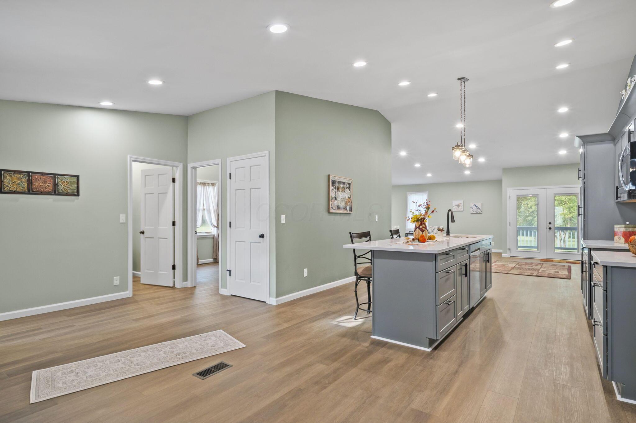 27695 Campbell Road Property Photo 10