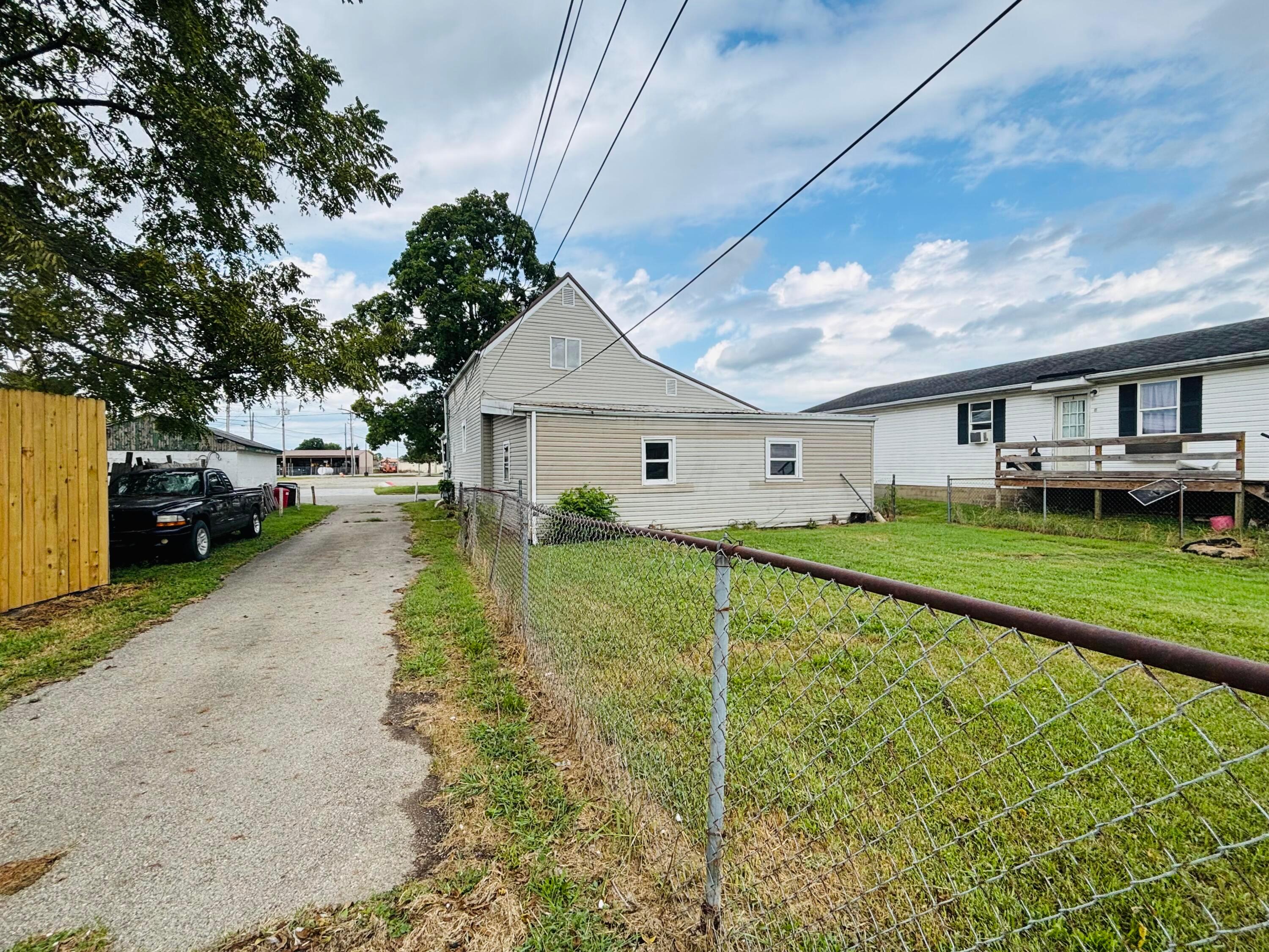 417 Half Avenue Property Photo 4