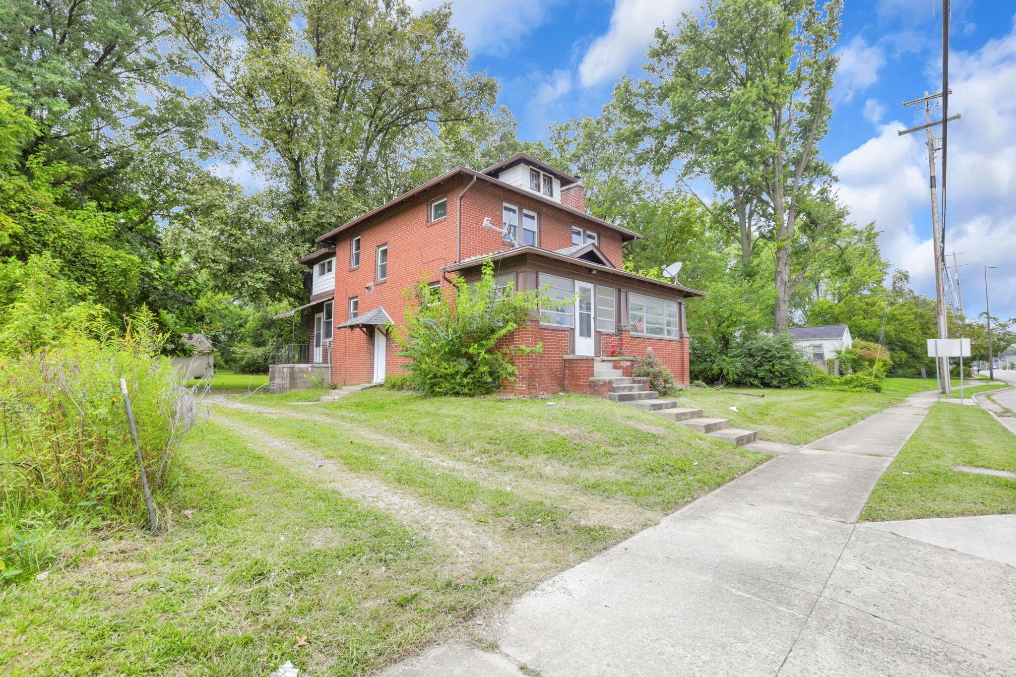 2365 N Stelzer Road Property Photo 4