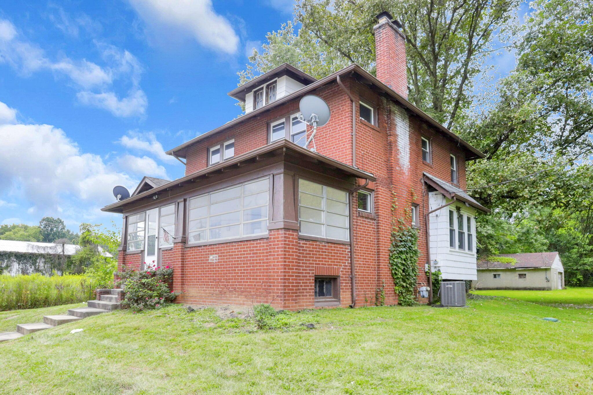 2365 N Stelzer Road Property Photo 5