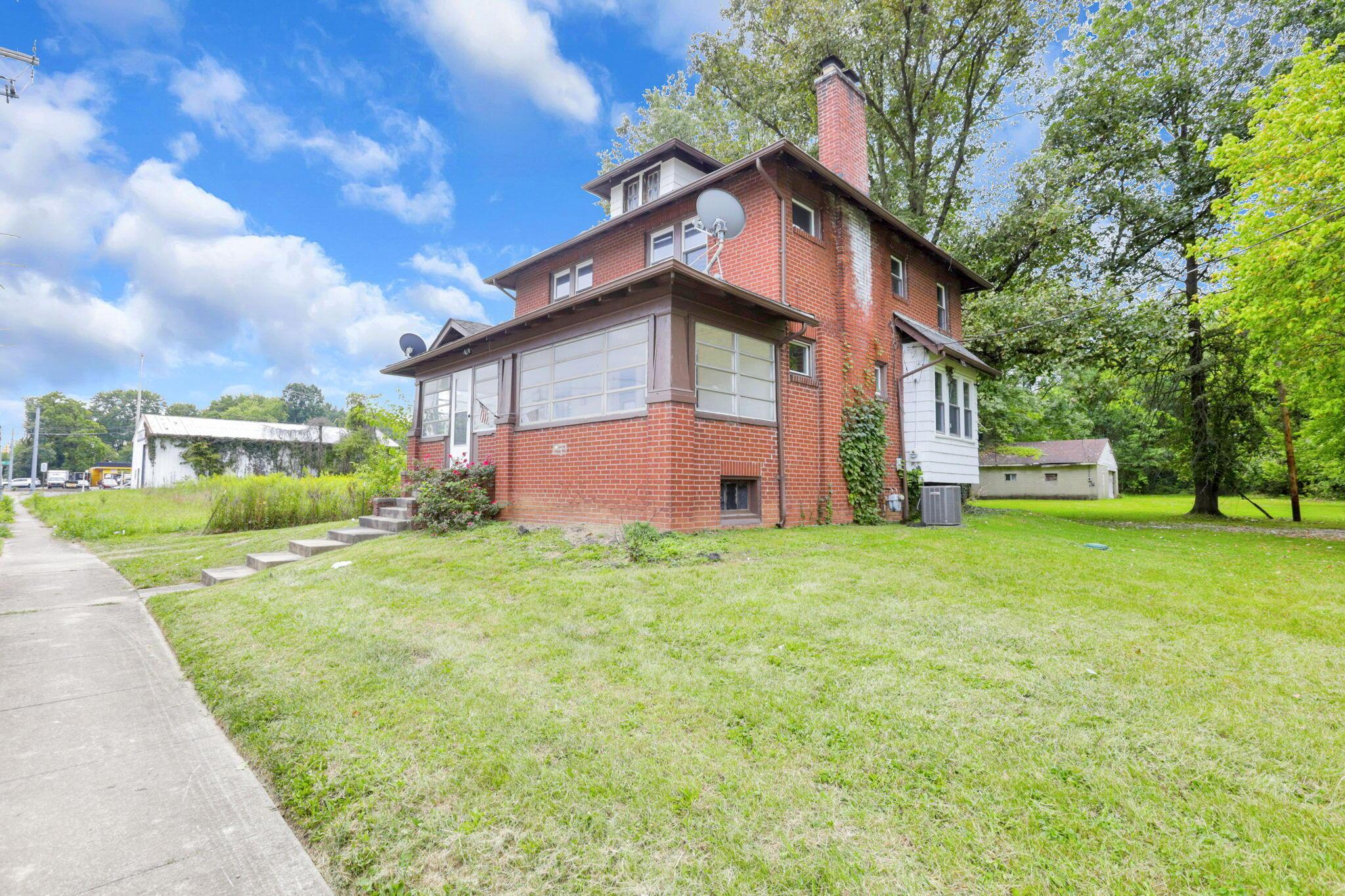 2365 N Stelzer Road Property Photo 6