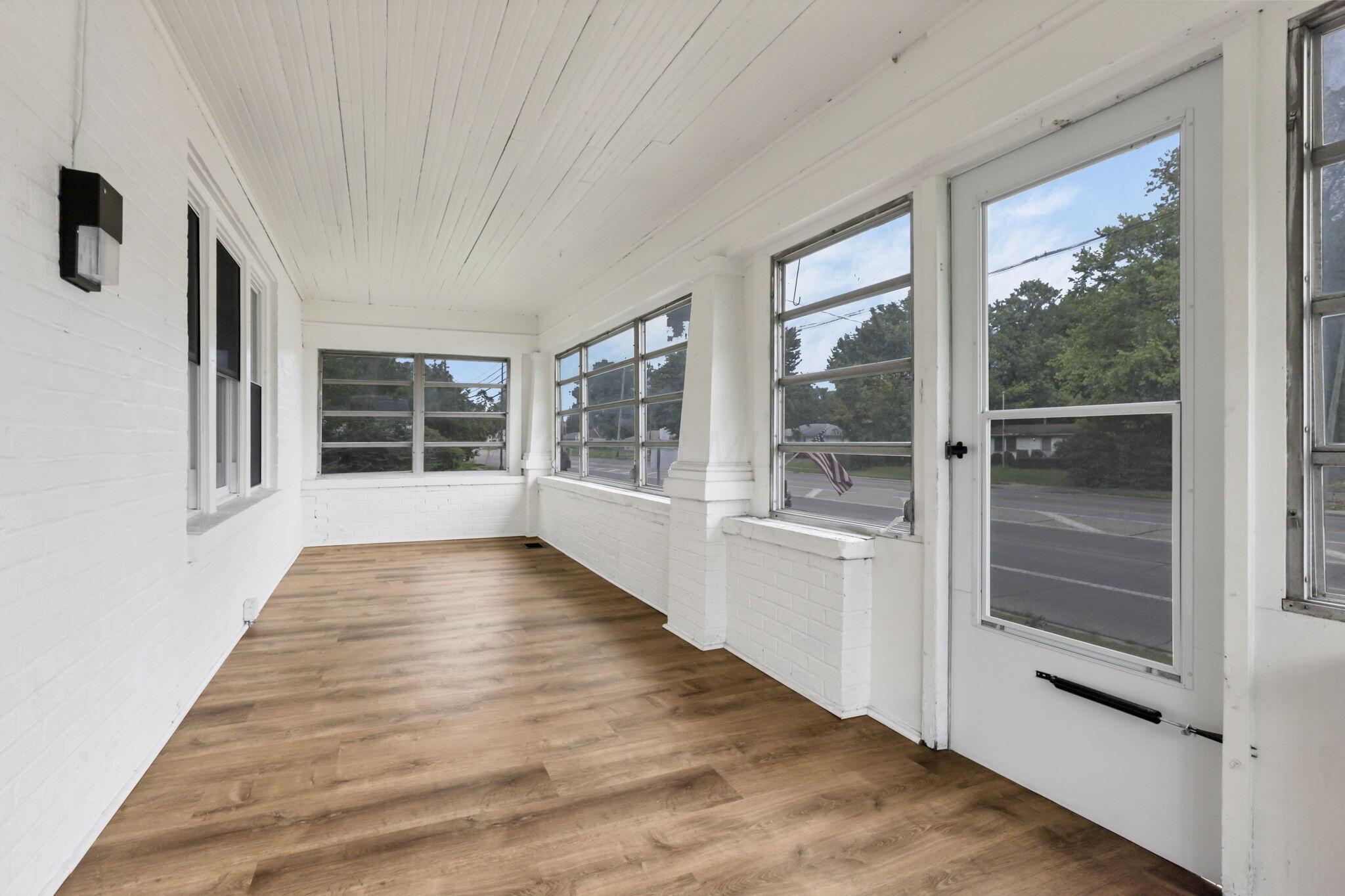 2365 N Stelzer Road Property Photo 17