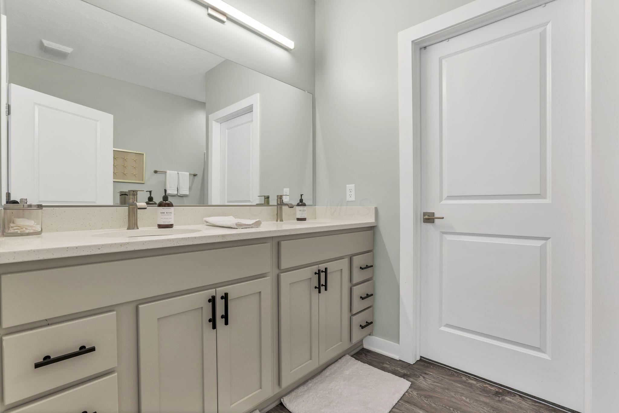 241 Lenell Loop Property Photo 24