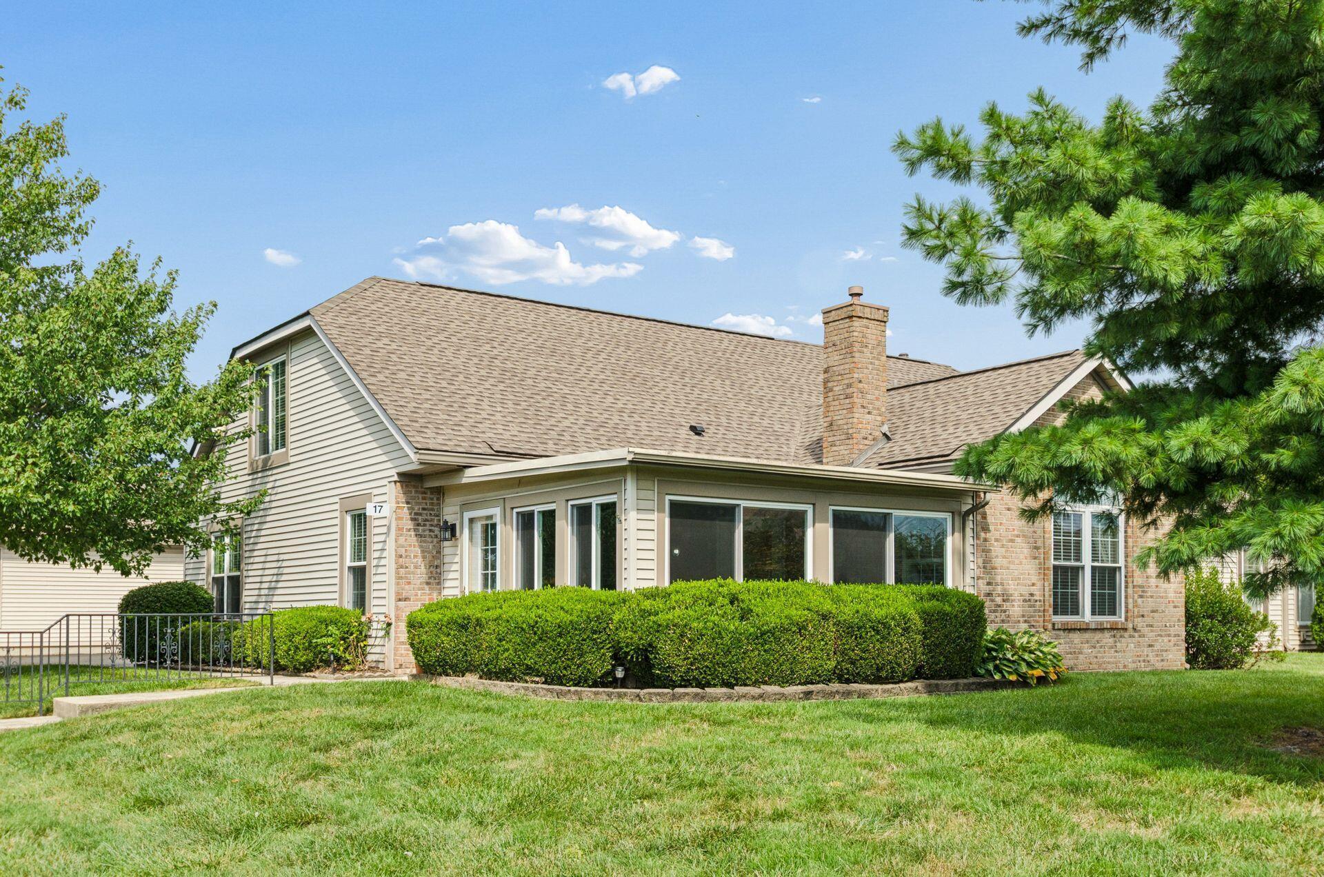 17 Broad Pointe Place