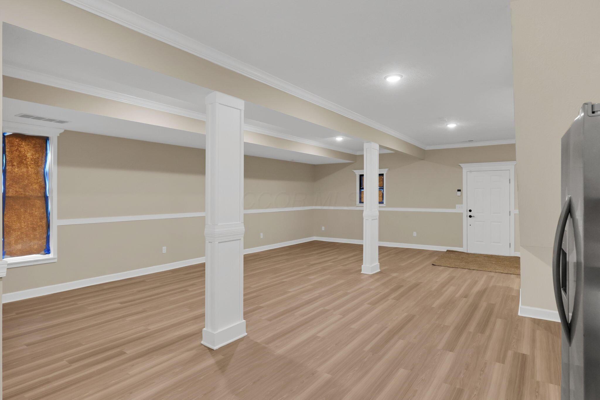 1074 Lockbourne Road Property Photo 15